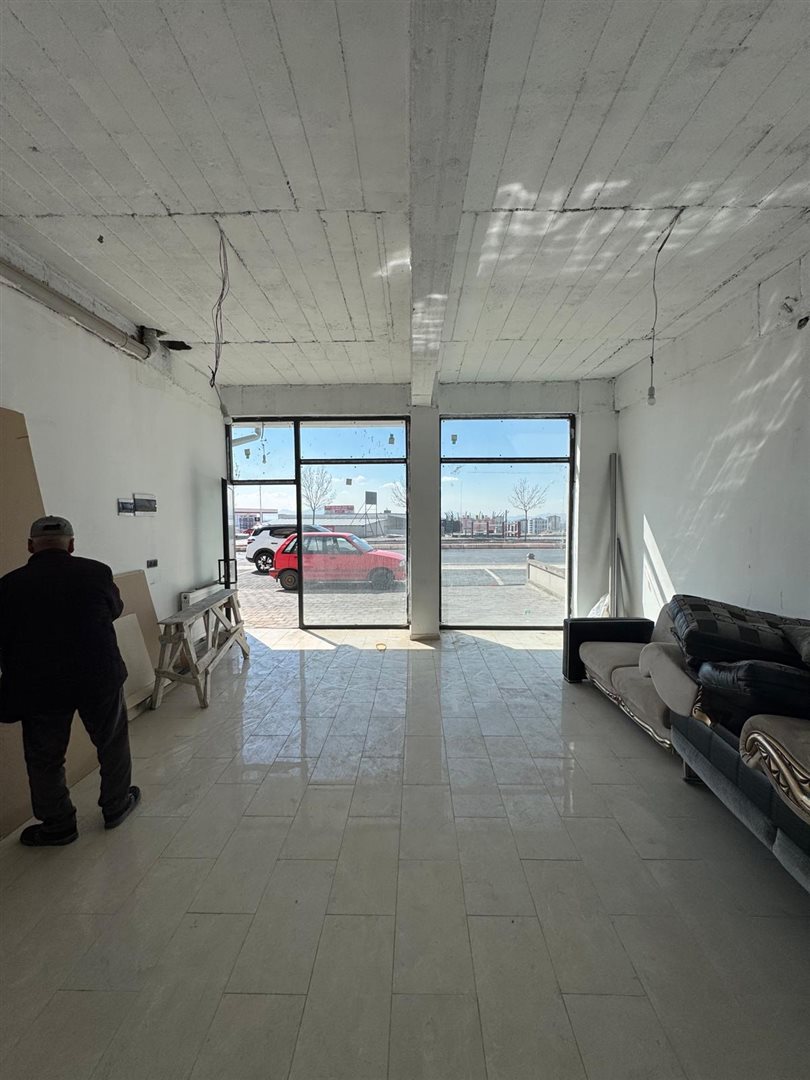 ŞİRİNTEPE MALAZGİRT BULV. ÜZERİNDE SIFIR 40 M2  KİRALIK DÜKKAN - 3