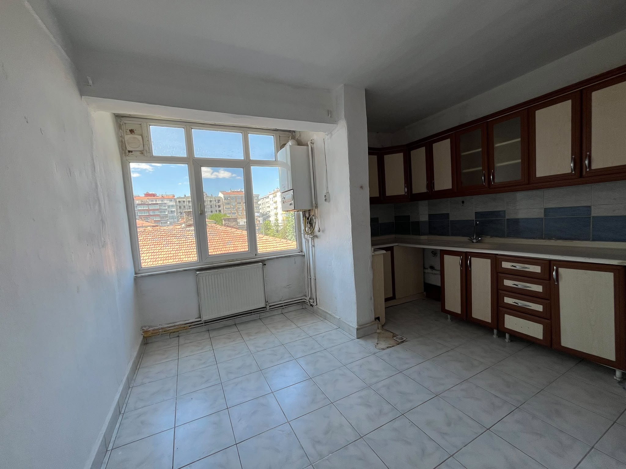 YAŞAR GYO'DAN KILIÇALSAN MAH  3+1 KİRALIK DAİRE - 6