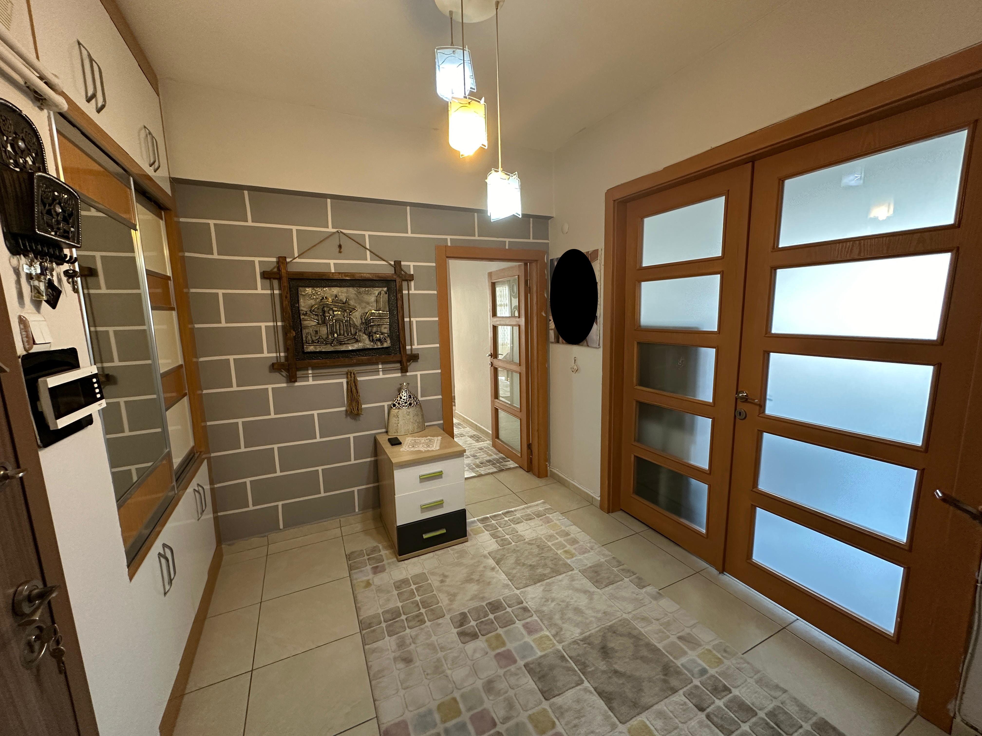 YAŞAR GYO | ERCİYESEVLER MAHALLESİ'NDE TAMAMEN YENİLENMİŞ SATILIK 3+1 DAİRE! - 2