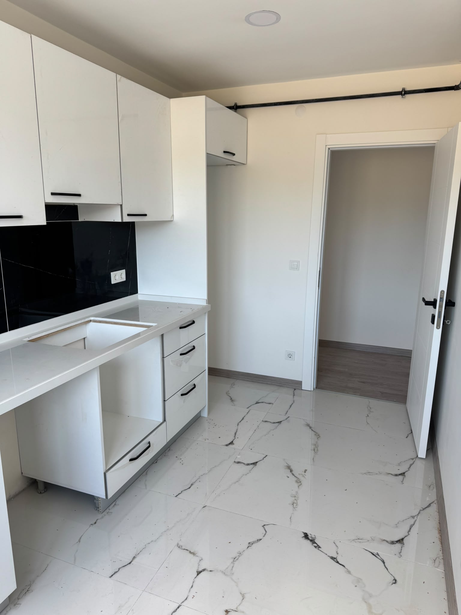 YAŞAR GYO|ARNAVUTKÖY-BOLLUCA MH. 2+1 KİRALIK DAİRE - 14