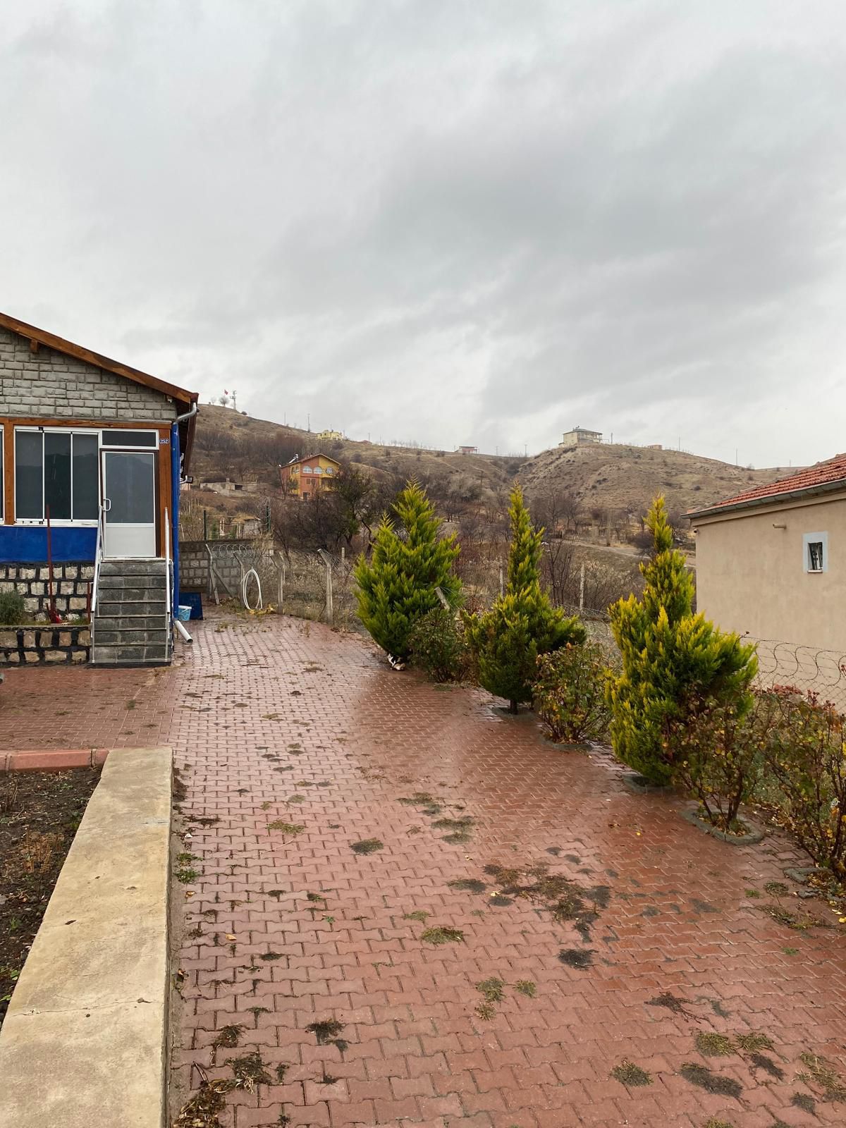 YAŞAR GYO|EMMİLER’DE 1444 m² ARSA İÇİNDE 2+1 İÇİ YAPILI SATILIK BAĞEVİ ! - 7