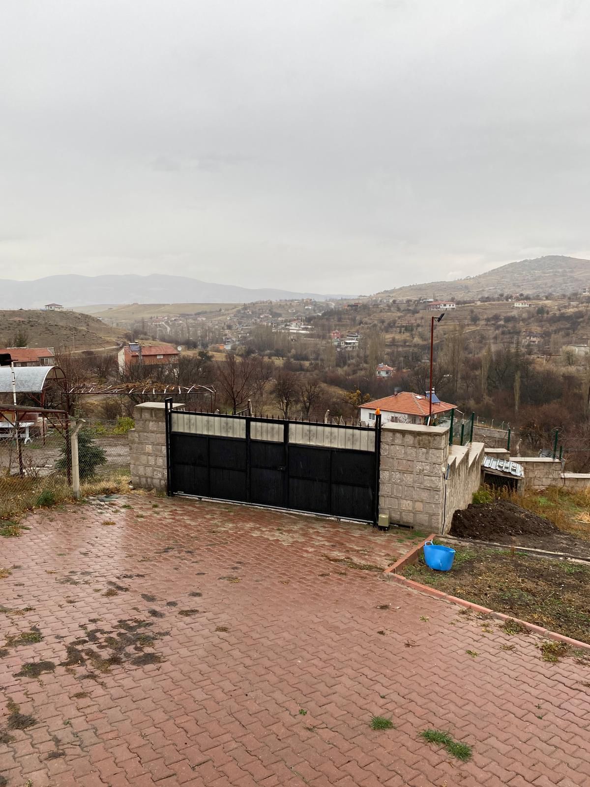 YAŞAR GYO|EMMİLER’DE 1444 m² ARSA İÇİNDE 2+1 İÇİ YAPILI SATILIK BAĞEVİ ! - 12