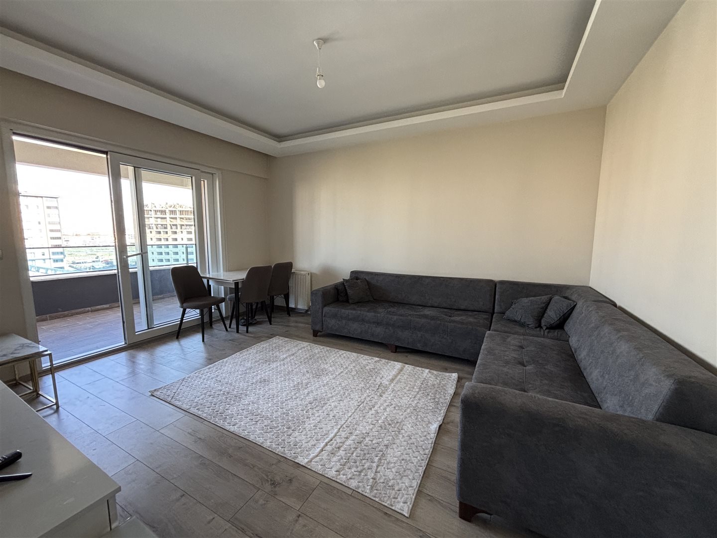 YAŞAR GYO| ŞEHİR HASTANESİ KARŞISI EŞYALI 2.5+1 KİRALIK DAİRE - 3