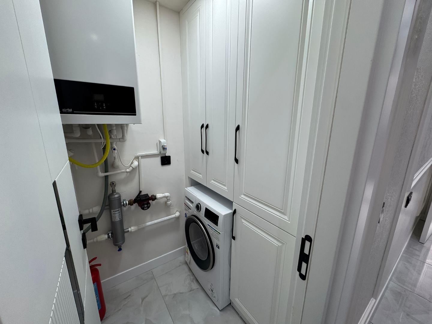 KIRANARDI'NDA LÜKS 5+1 | 403 m² ARSA ÜZERİNDE | YERDEN ISITMALI, KIŞ BAHÇELİ MÜSTAKİL VİLLA - 12