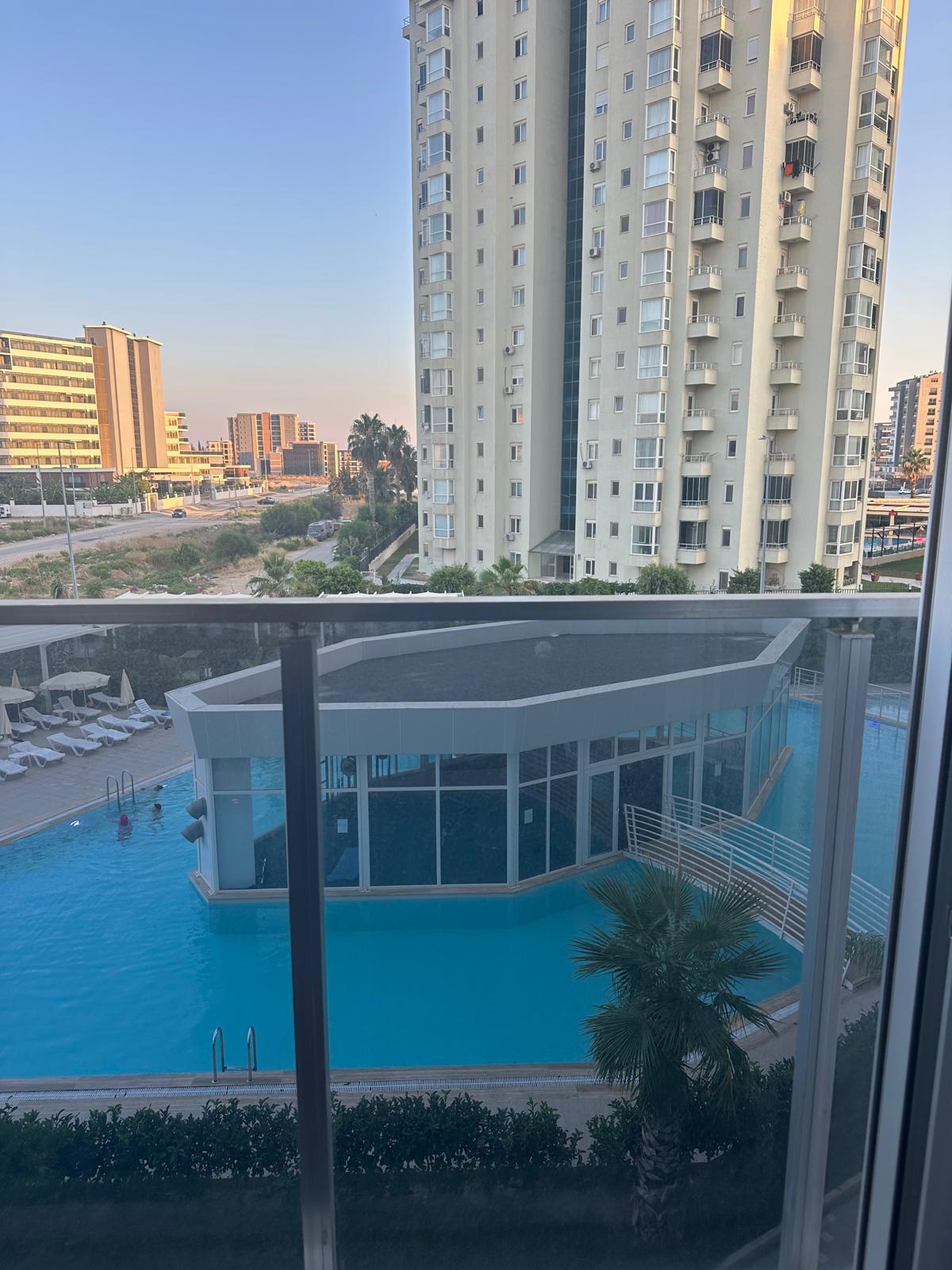 Altıntaş'ta Lux ve konforun adresi sitede geniş teraslı 1+1 kiralık daire - 2