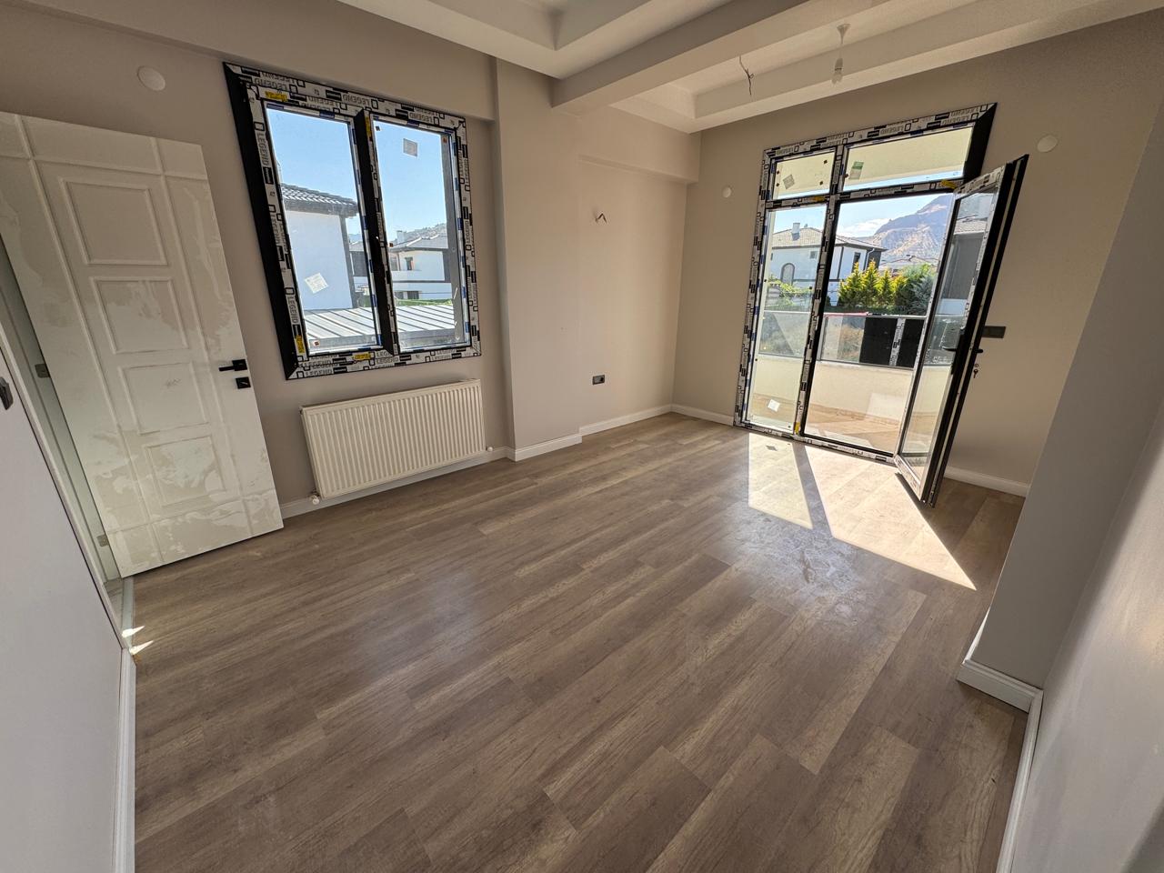 EĞRİBUCAK ERKAY VİLLALARI’NDA 600 m² ARSA | 5,5+1 BAĞIMSIZ LÜKS VİLLA | SIFIR & MESKENLİ - 10