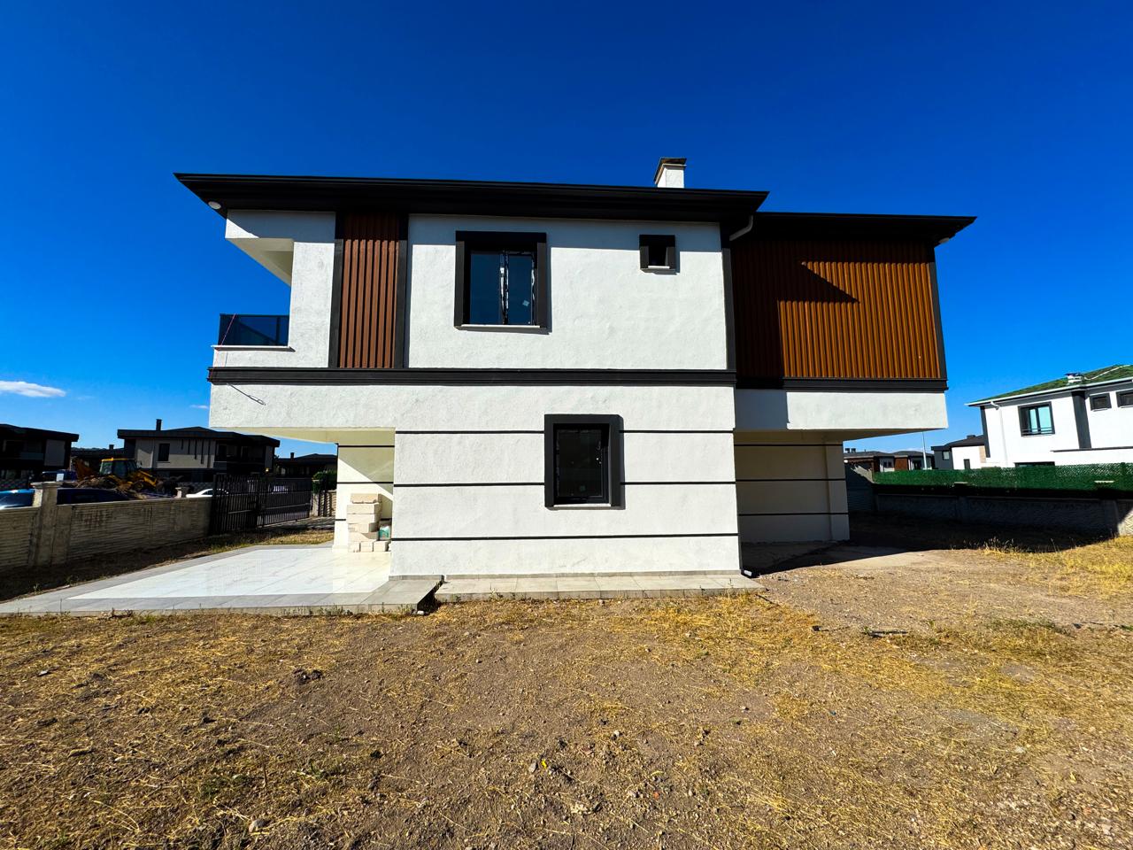 EĞRİBUCAK ERKAY VİLLALARI’NDA 600 m² ARSA | 5,5+1 BAĞIMSIZ LÜKS VİLLA | SIFIR & MESKENLİ - 9