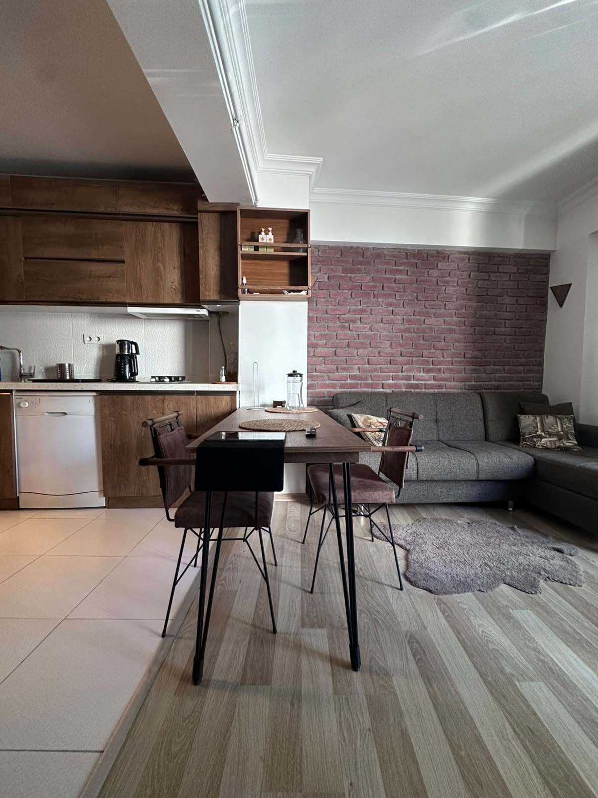 YAŞAR GYO | Beyoğlu'nun Merkezinde Full Eşyalı Kiralık Daire Fırsatı - 7
