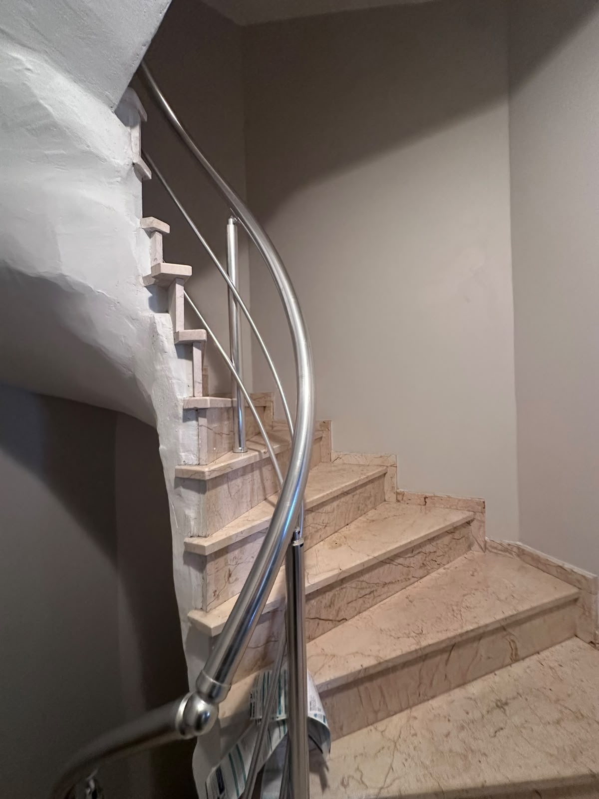YAŞAR GYO | Beyoğlu'nun Merkezinde Full Eşyalı Kiralık Daire Fırsatı - 18