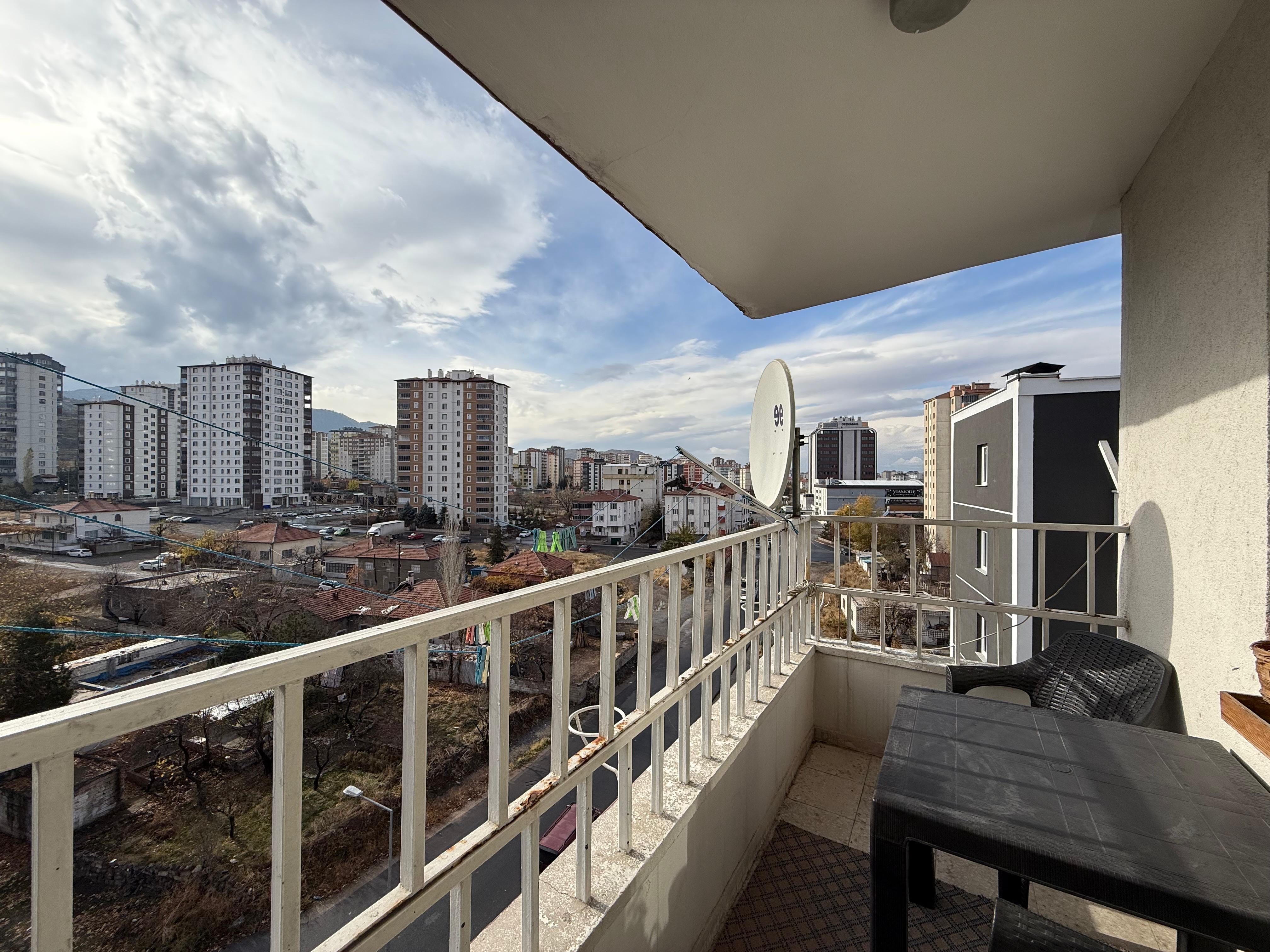 YAŞAR GYO ESENTEPE MH. SATILIK 3+1 DAİRE - 10