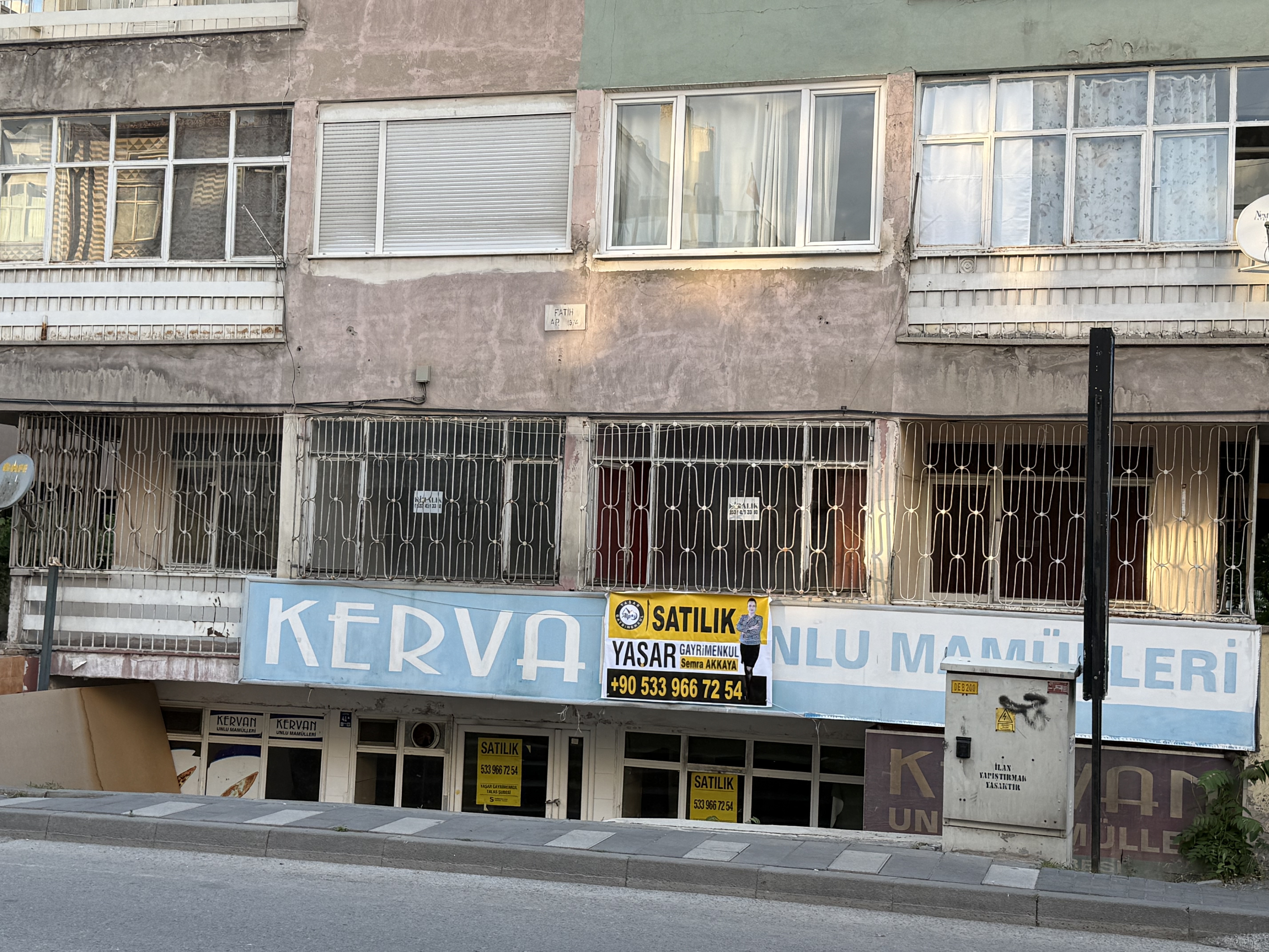 NİL CADDESİ ÜZERİNDE ÜRETİM RUHSATLI DEVREN SATILIK FIRIN ! - 2
