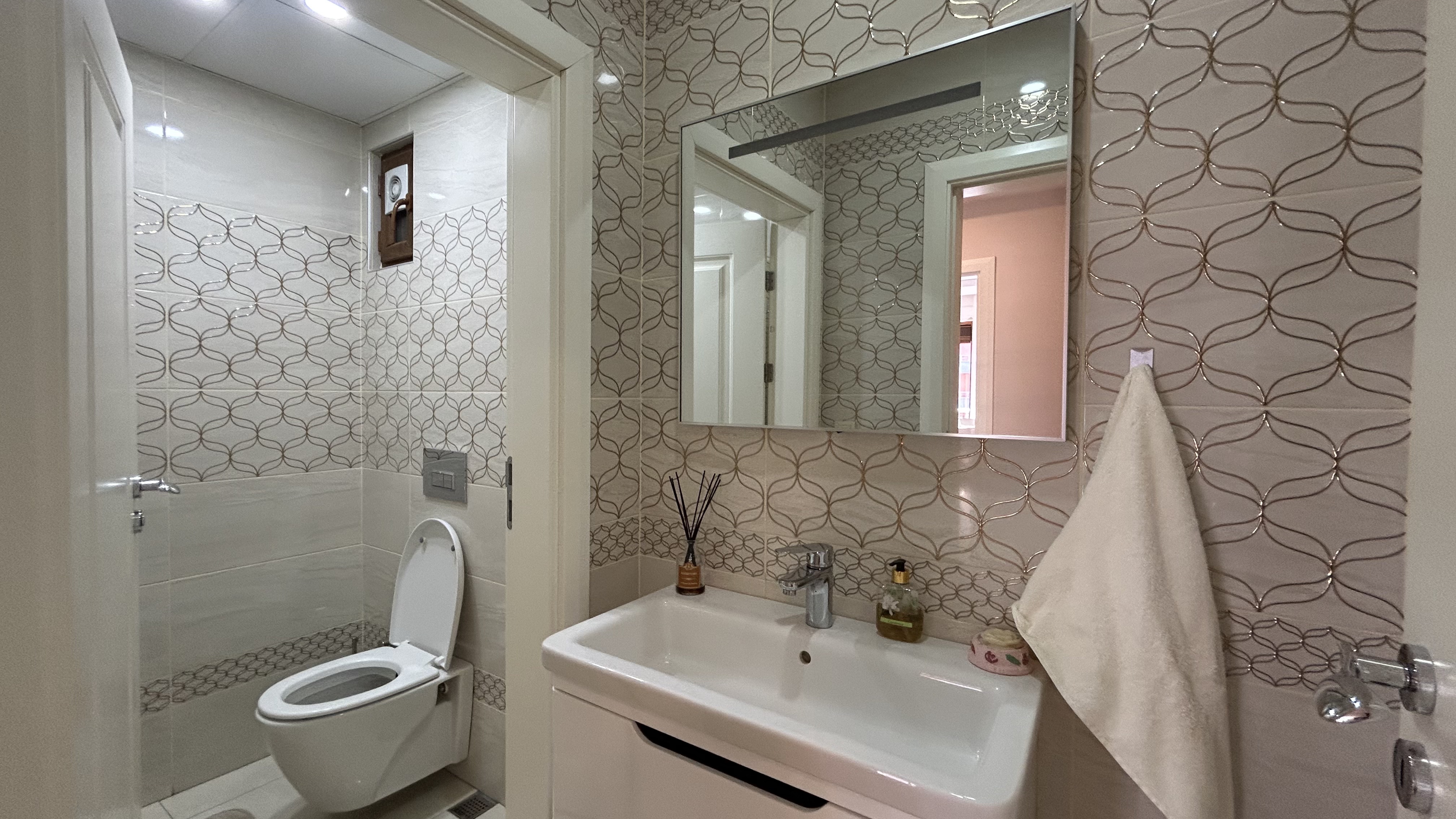 NEVŞEHİR MERKEZ MAH. SATILIK CADDE CEPHELİ 3+1 LÜKS DAİRE ! - 12