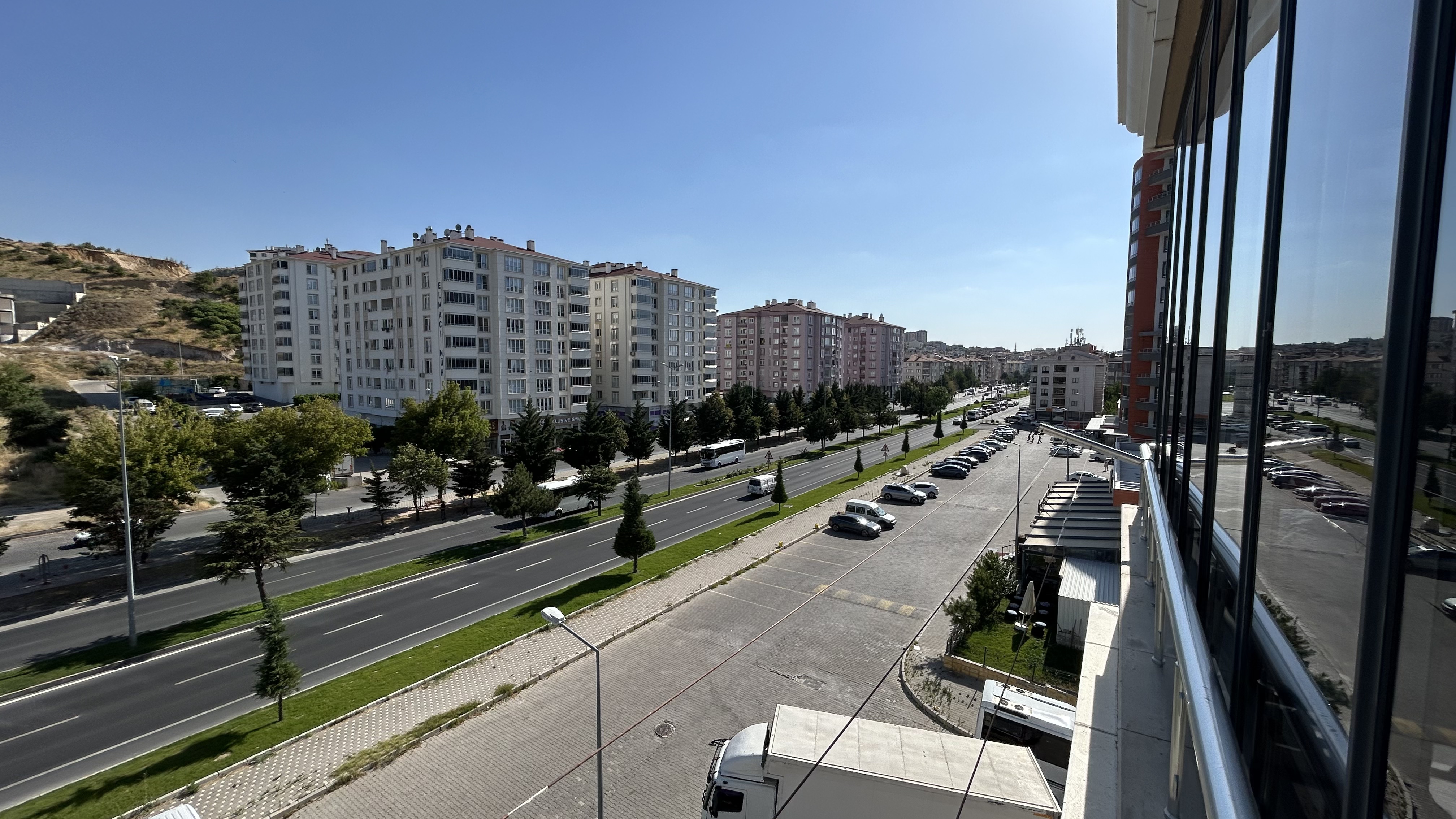 NEVŞEHİR MERKEZ MAH. SATILIK CADDE CEPHELİ 3+1 LÜKS DAİRE ! - 9