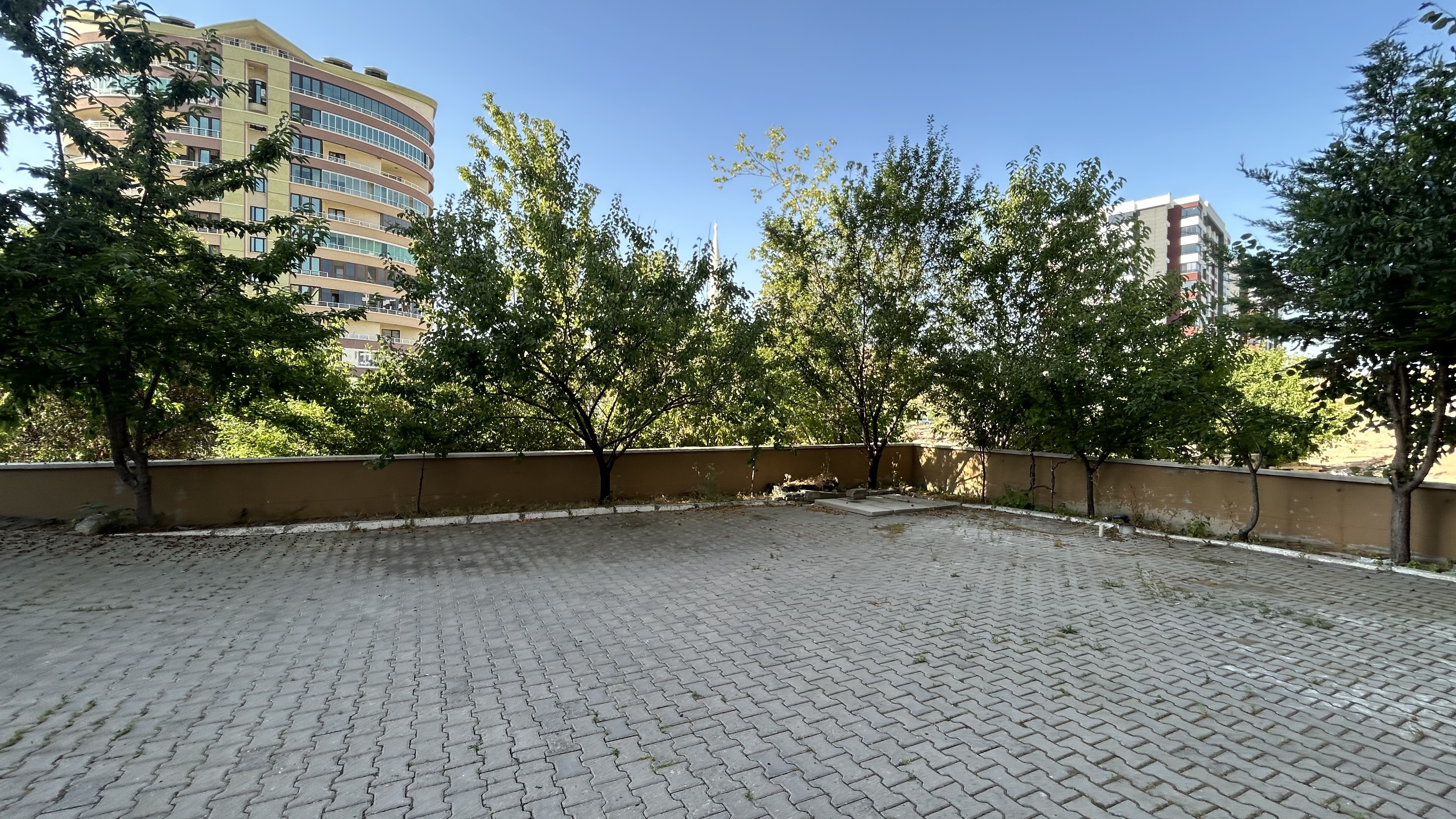 NEVŞEHİR MERKEZ MAH. SATILIK CADDE CEPHELİ 3+1 LÜKS DAİRE ! - 26