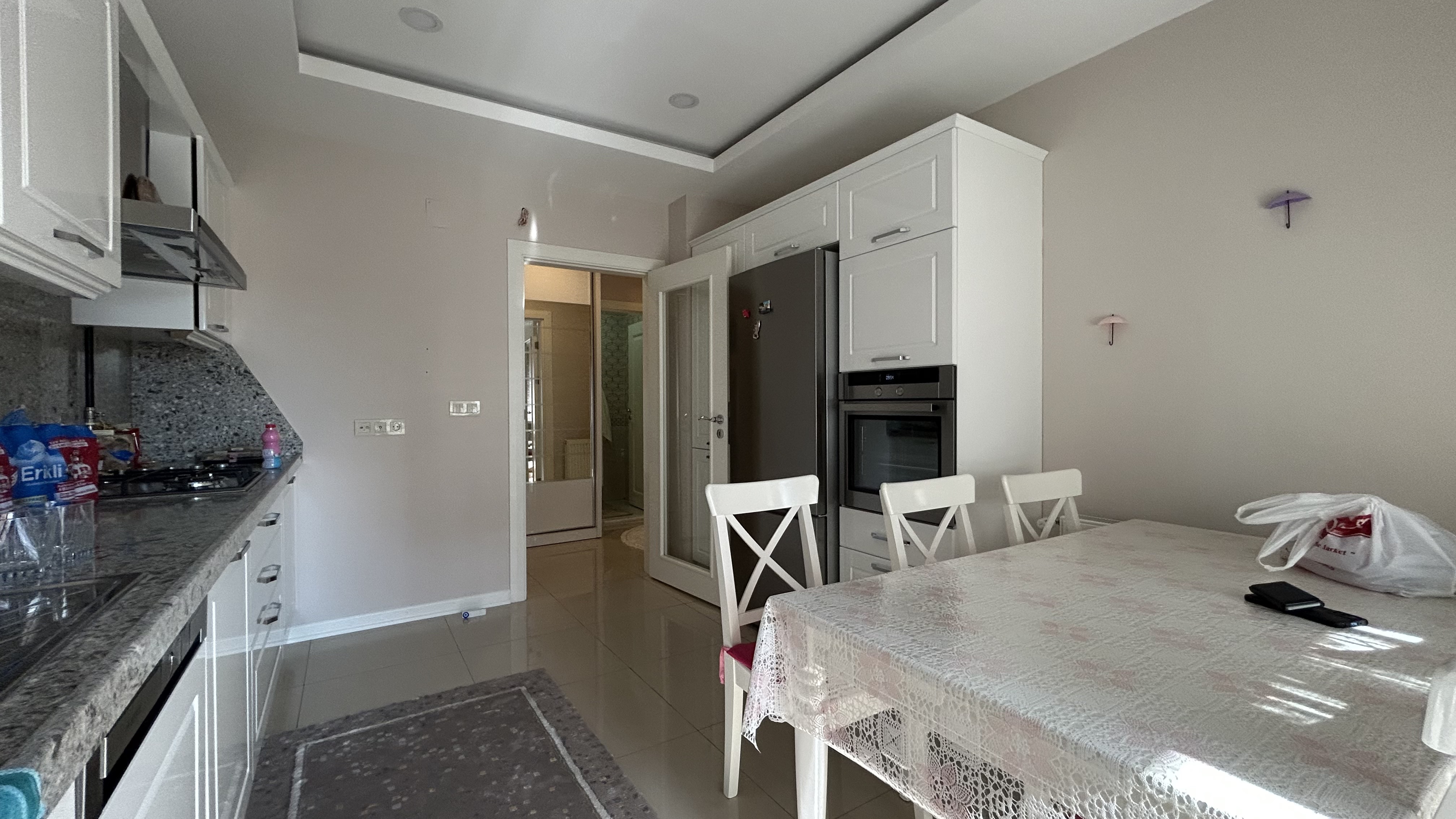 NEVŞEHİR MERKEZ MAH. SATILIK CADDE CEPHELİ 3+1 LÜKS DAİRE ! - 2