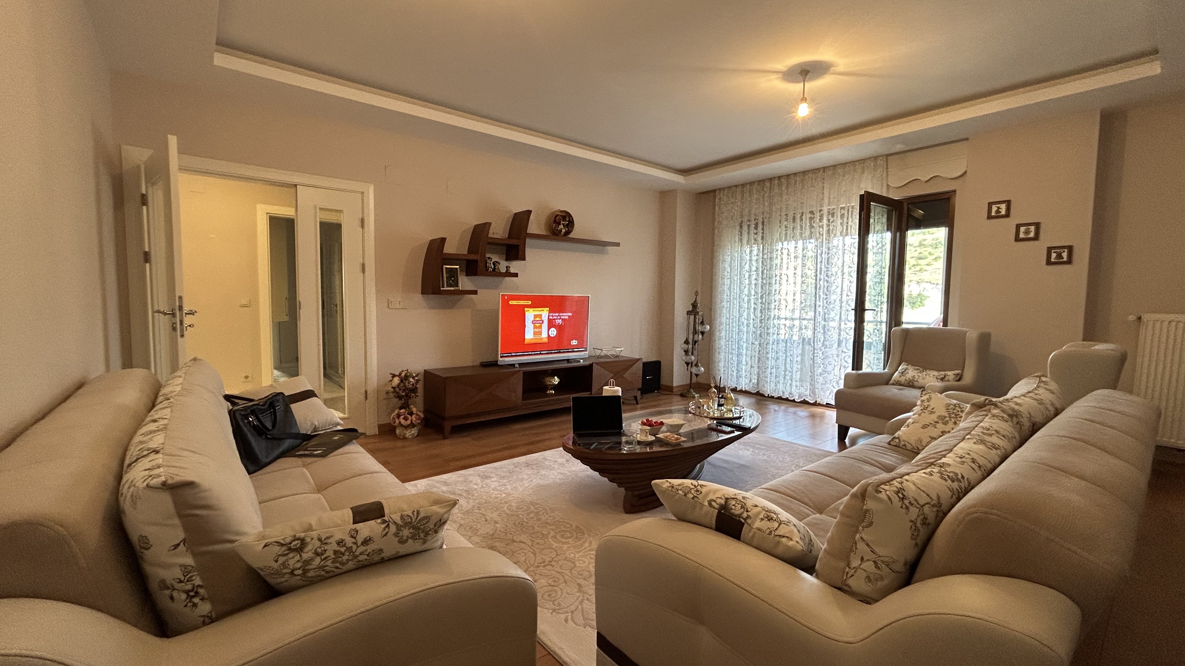 NEVŞEHİR MERKEZ MAH. SATILIK CADDE CEPHELİ 3+1 LÜKS DAİRE ! - 6