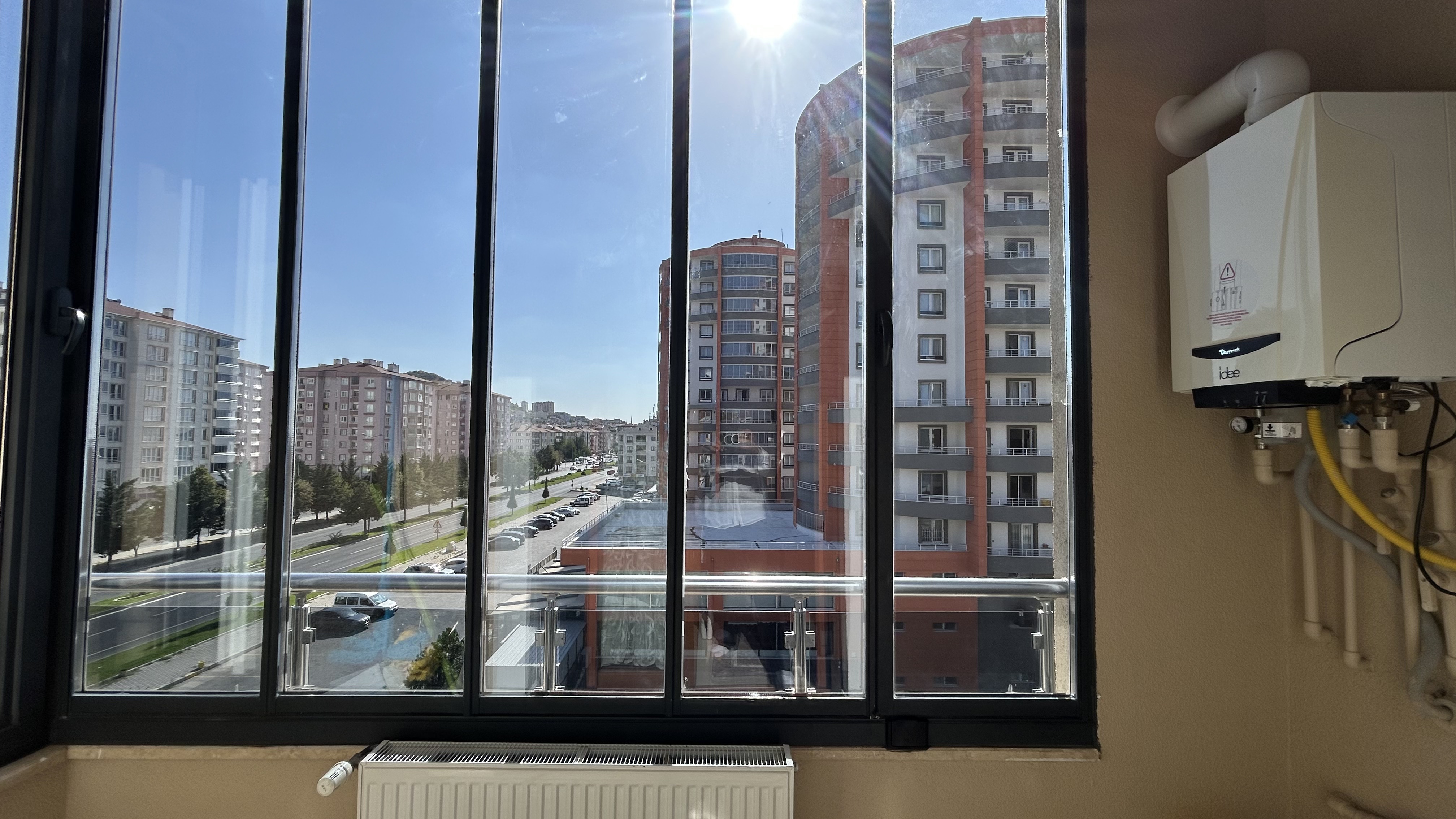 NEVŞEHİR MERKEZ MAH. SATILIK CADDE CEPHELİ 3+1 LÜKS DAİRE ! - 3