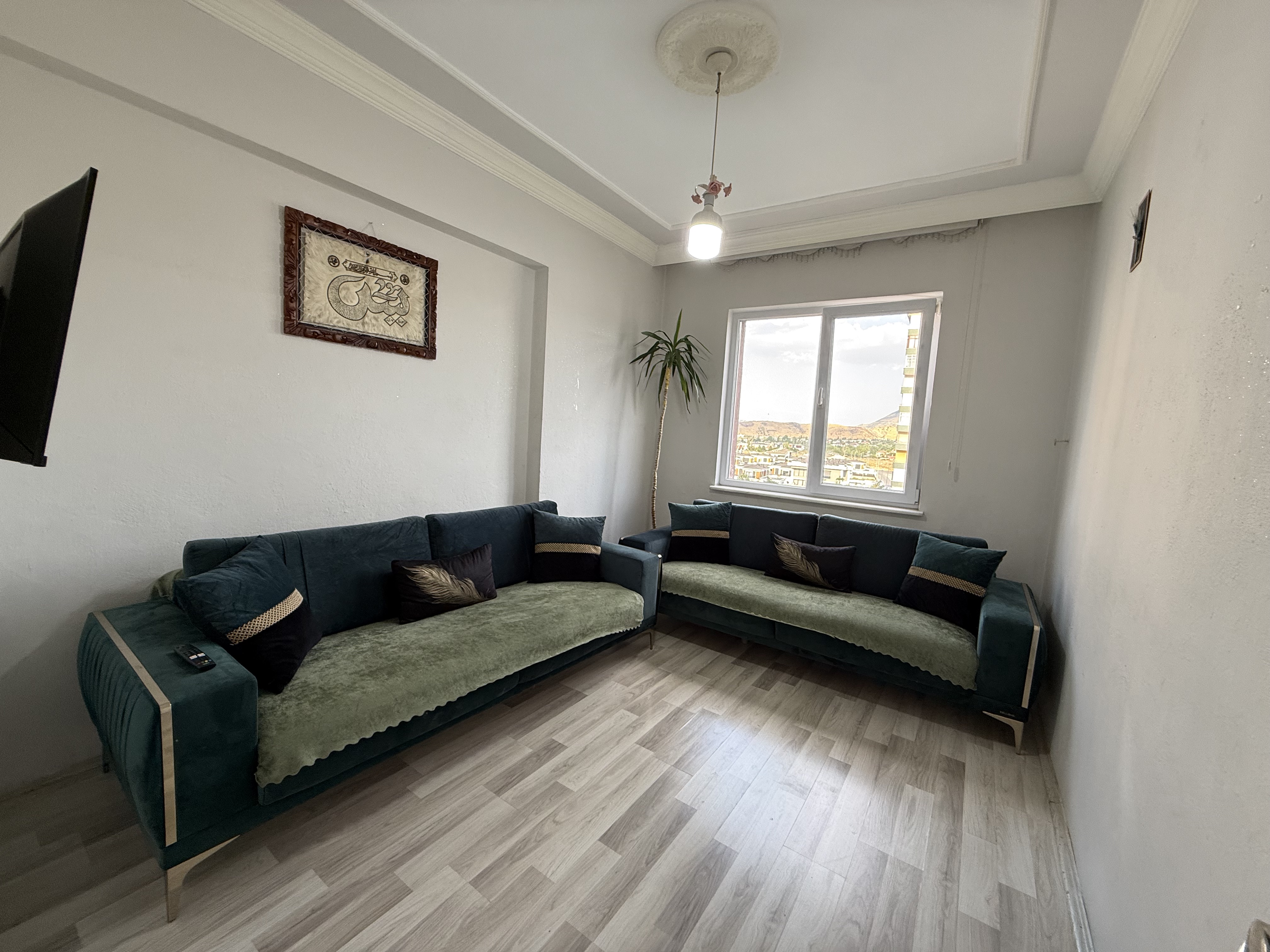 ALTINOLUK'TA 3+1 İÇİ YAPILI SATILIK DAİRE - 13
