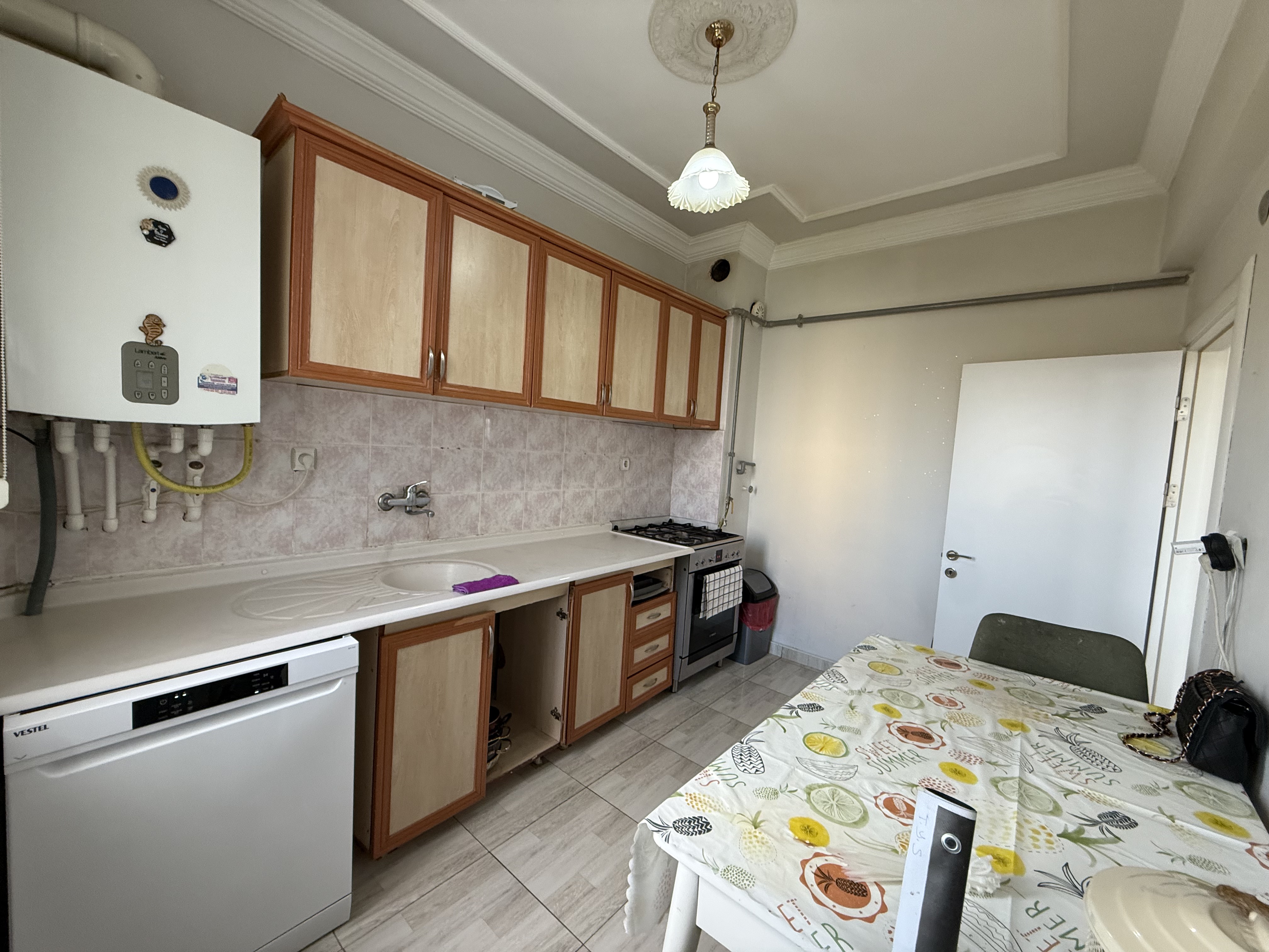 ALTINOLUK'TA 3+1 İÇİ YAPILI SATILIK DAİRE - 16