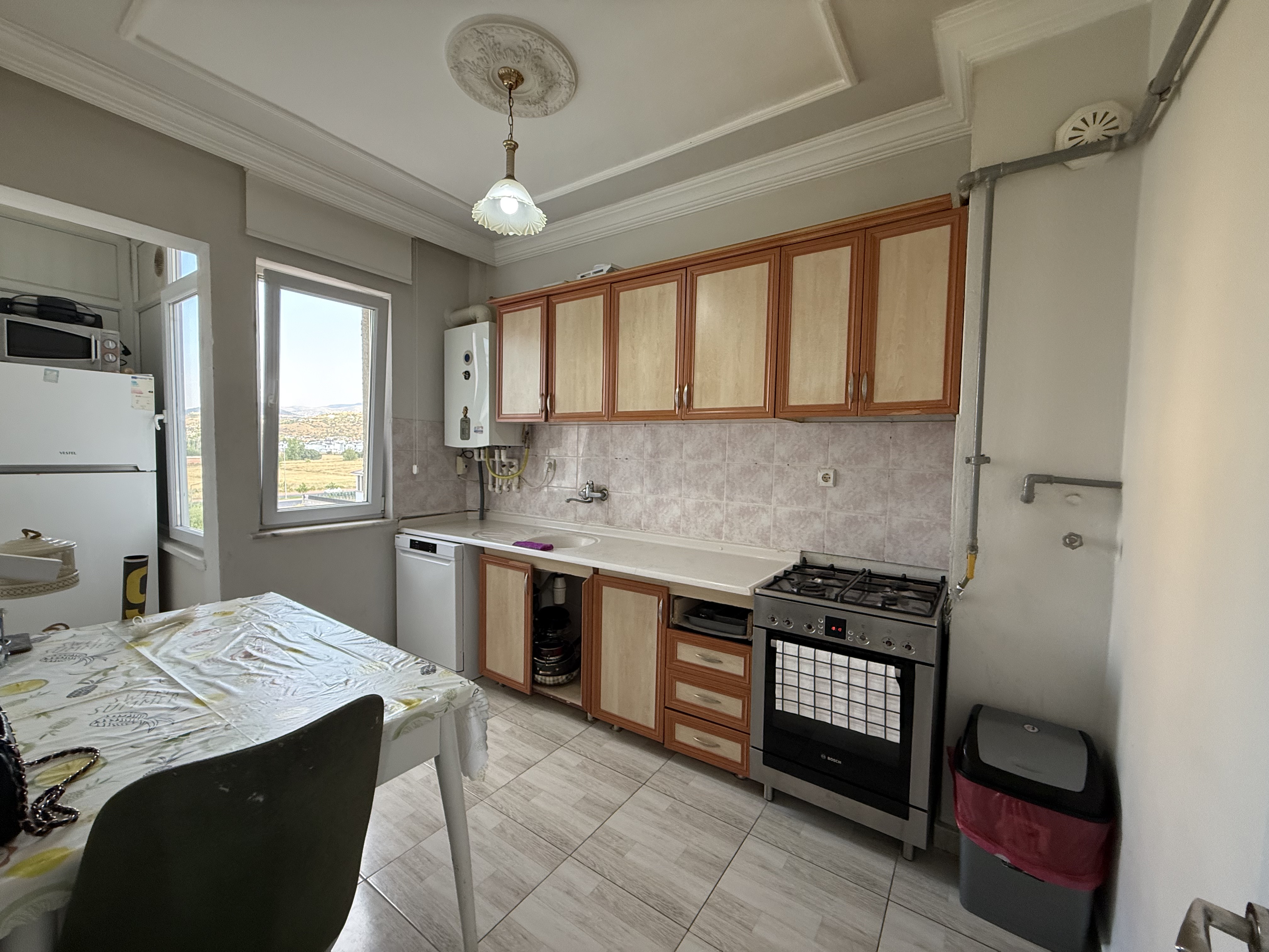 ALTINOLUK'TA 3+1 İÇİ YAPILI SATILIK DAİRE - 15