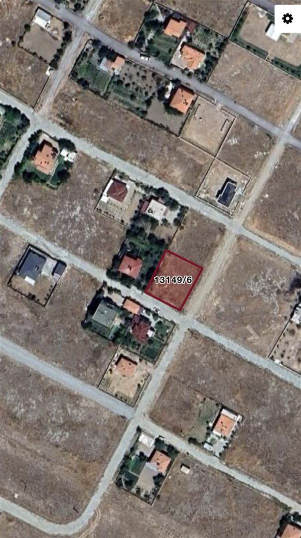 GÖMEÇDE 838 M2 SATILIK KÖŞE VİLLA PARSELİ