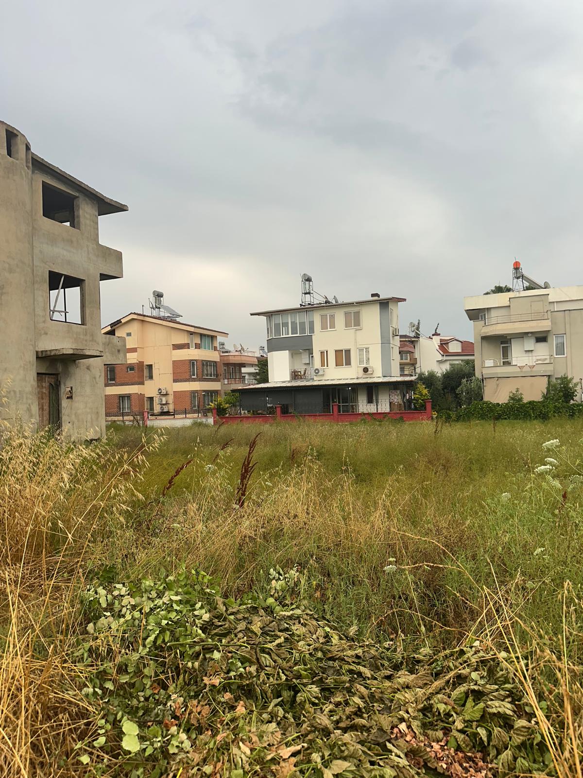 YAŞAR GYO TURİZMİN MERKEZİNDE YATIRIMLIK ARSA FIRSATI