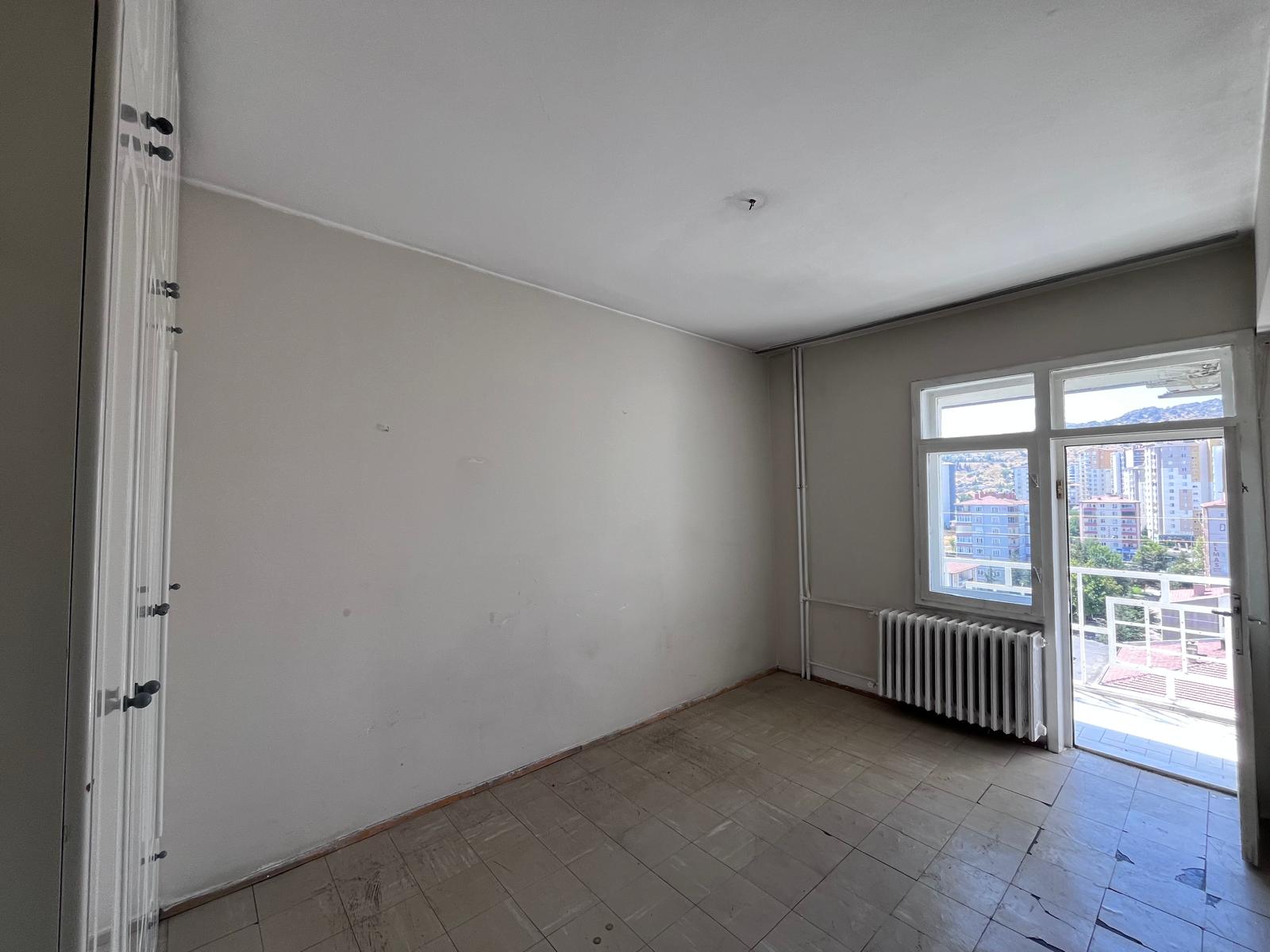 YAŞAR GYO OSMAN KAVUNCU CAD YENİ SANAYİ KARŞISI 3+1 SATILIK DAİRE - 6
