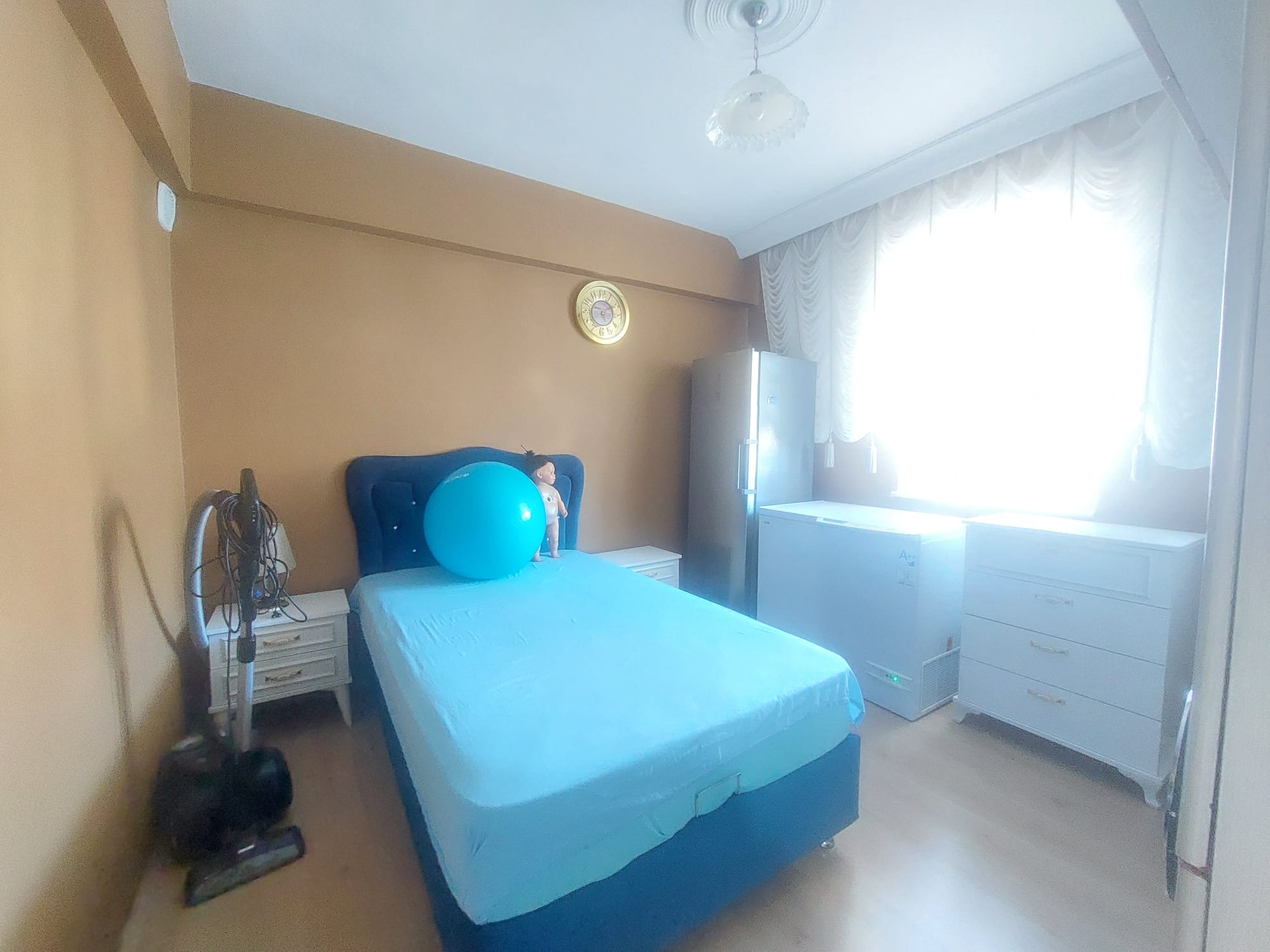 ESENYURT ANA CADDE ÜZERİ YENİLENMİŞ GENİŞ SATILIK DAİRE - 26