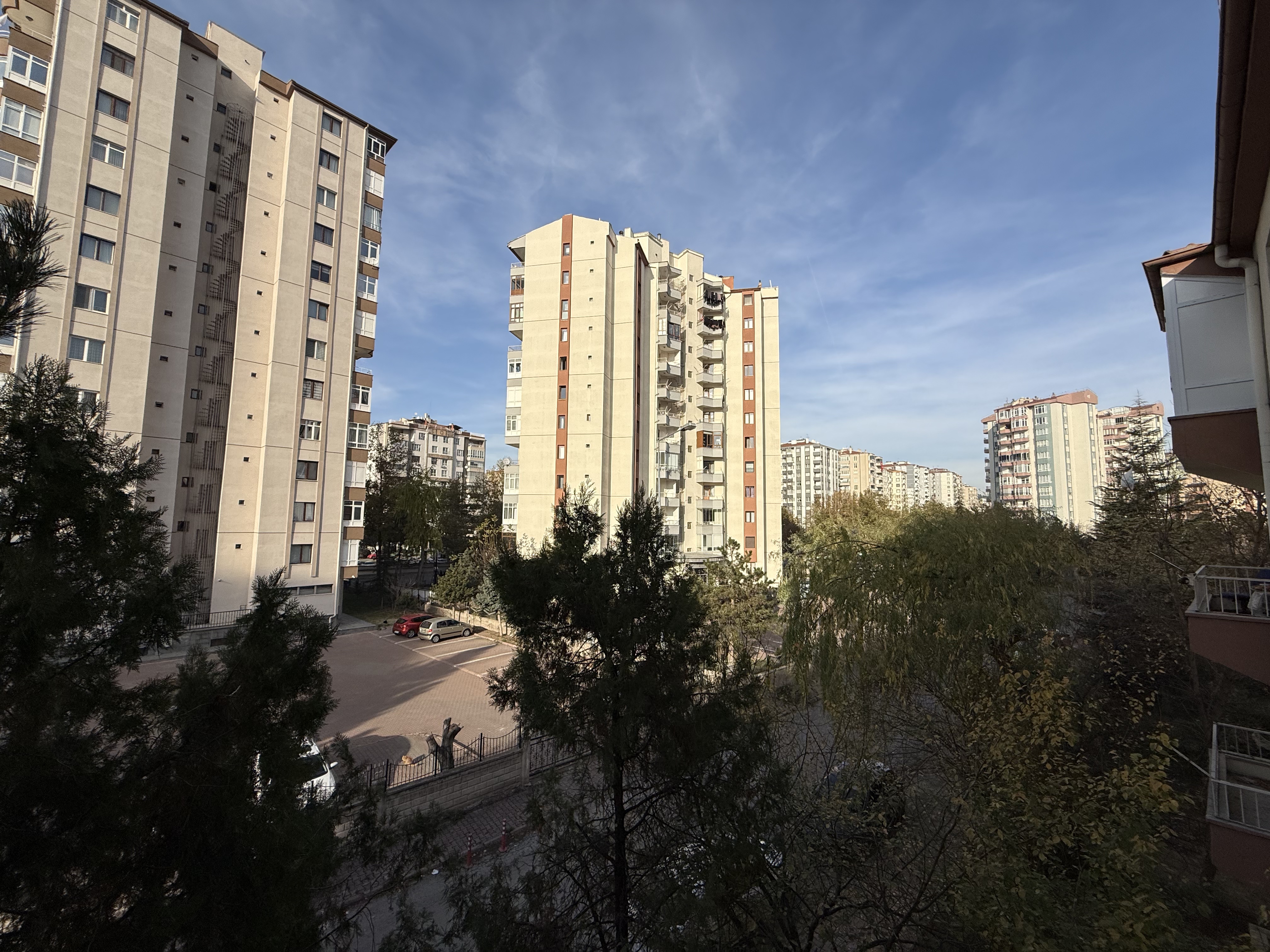 KÖŞK MAH. DE İÇİ YAPILI 3+1 KİRALIK DAİRE - 3