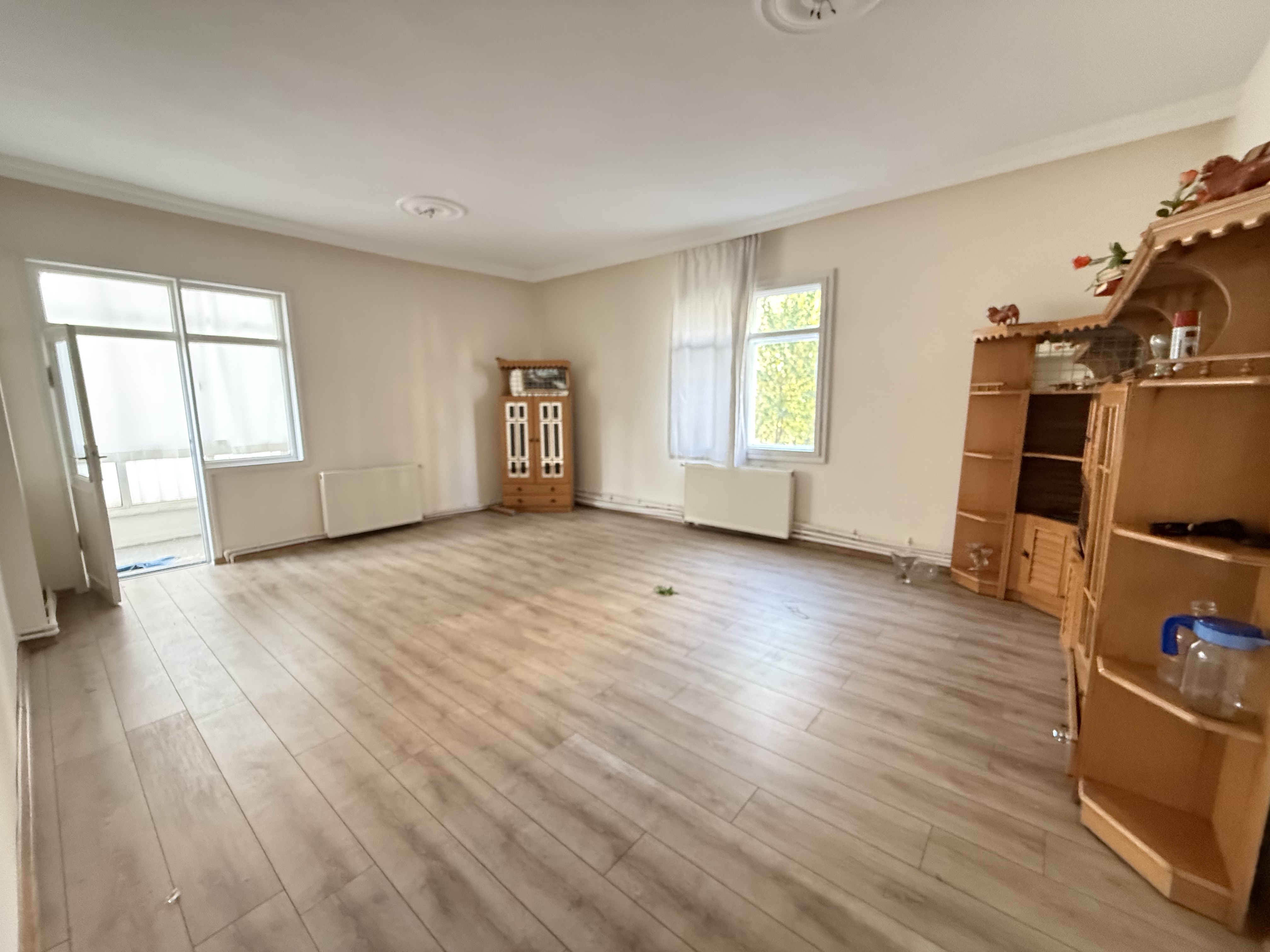 KÖŞK MAH. DE İÇİ YAPILI 3+1 KİRALIK DAİRE - 4
