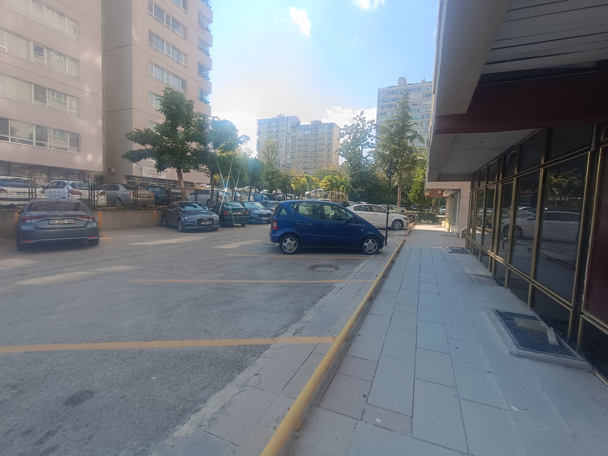 EMEK'TE ŞENYUVA TUSSO BLOKLARINDA KİRALIK OFİS/DÜKKAN - 12