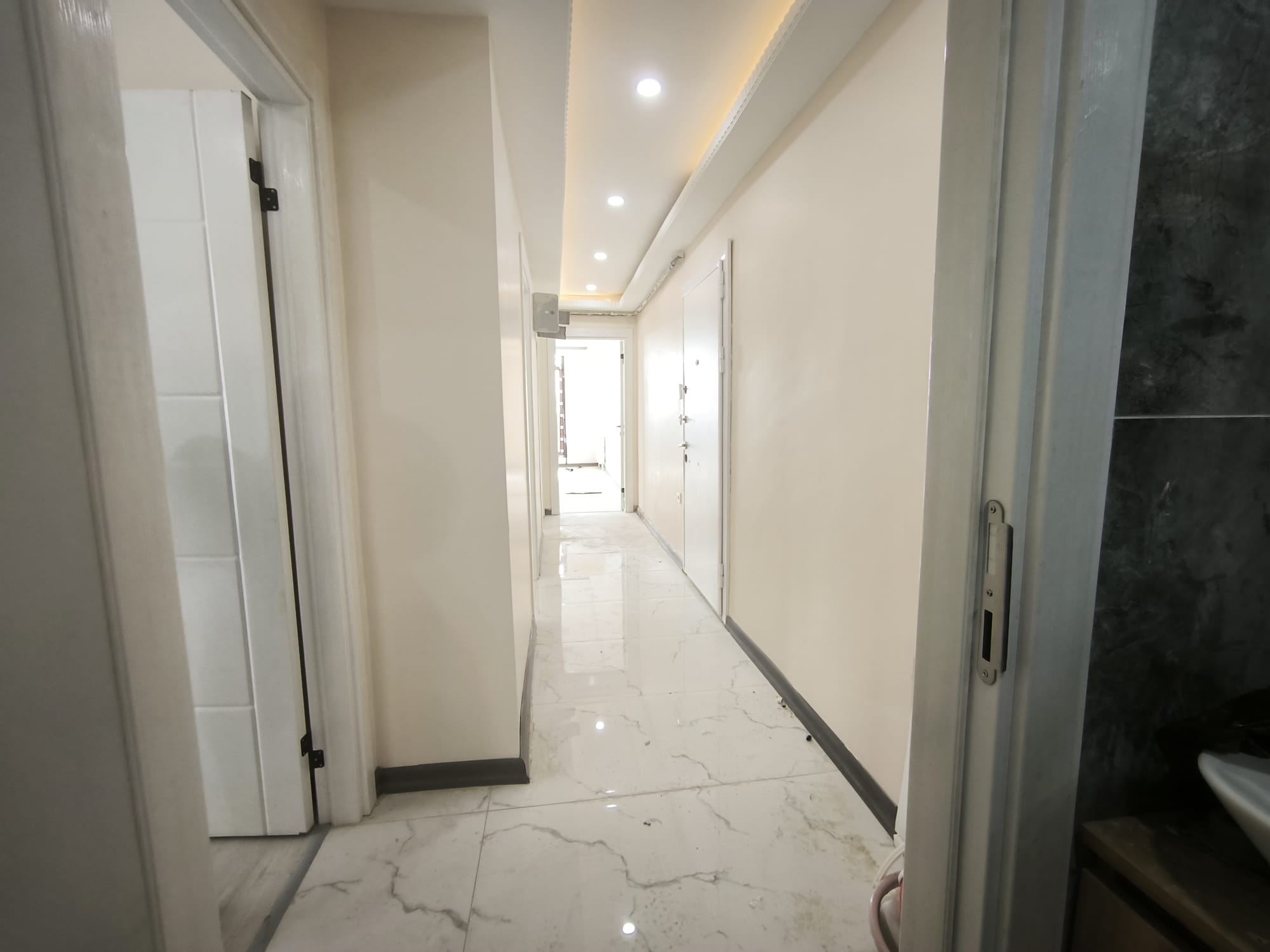 G.O.P KARAYOLLARI’NDA HASTANE ARKASINDA SIFIR 2+1 KİRALIK DAİRE - 10