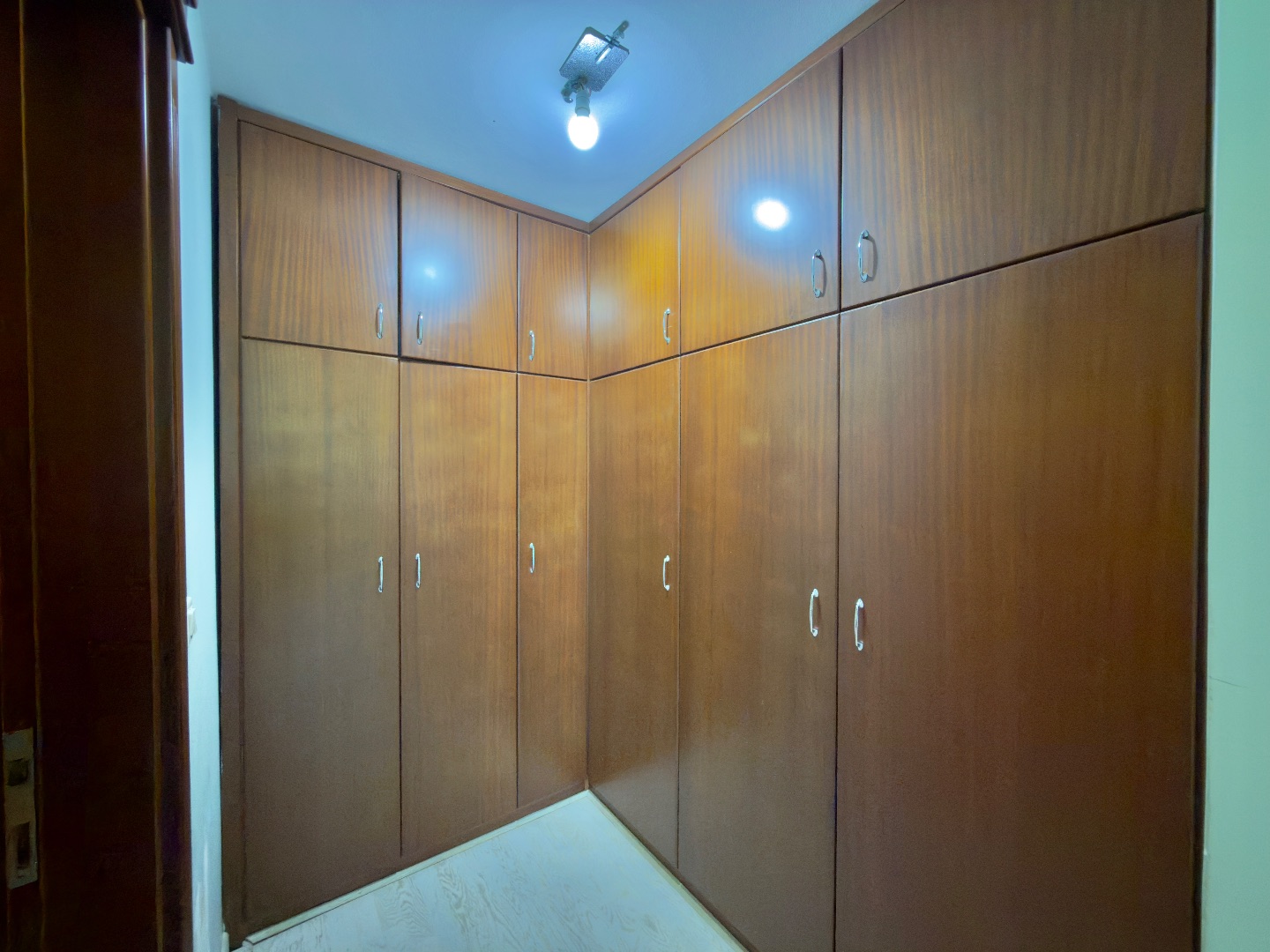 Prestijli Site İçerisinde Satılık Lüks Villa - 9