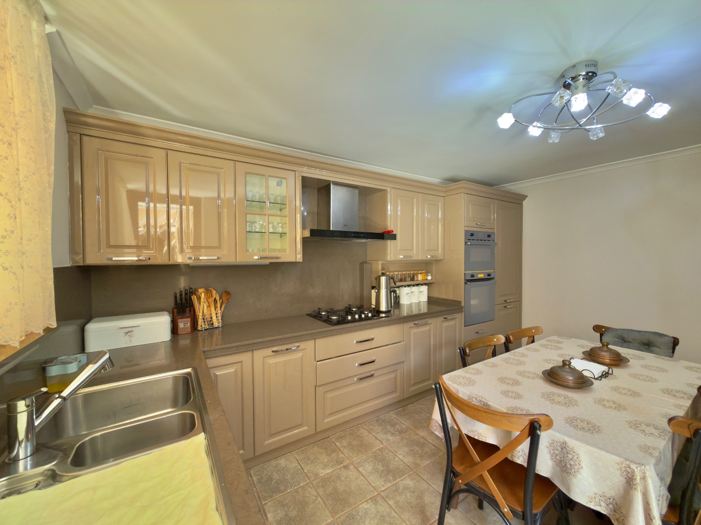 Prestijli Site İçerisinde Satılık Lüks Villa - 21