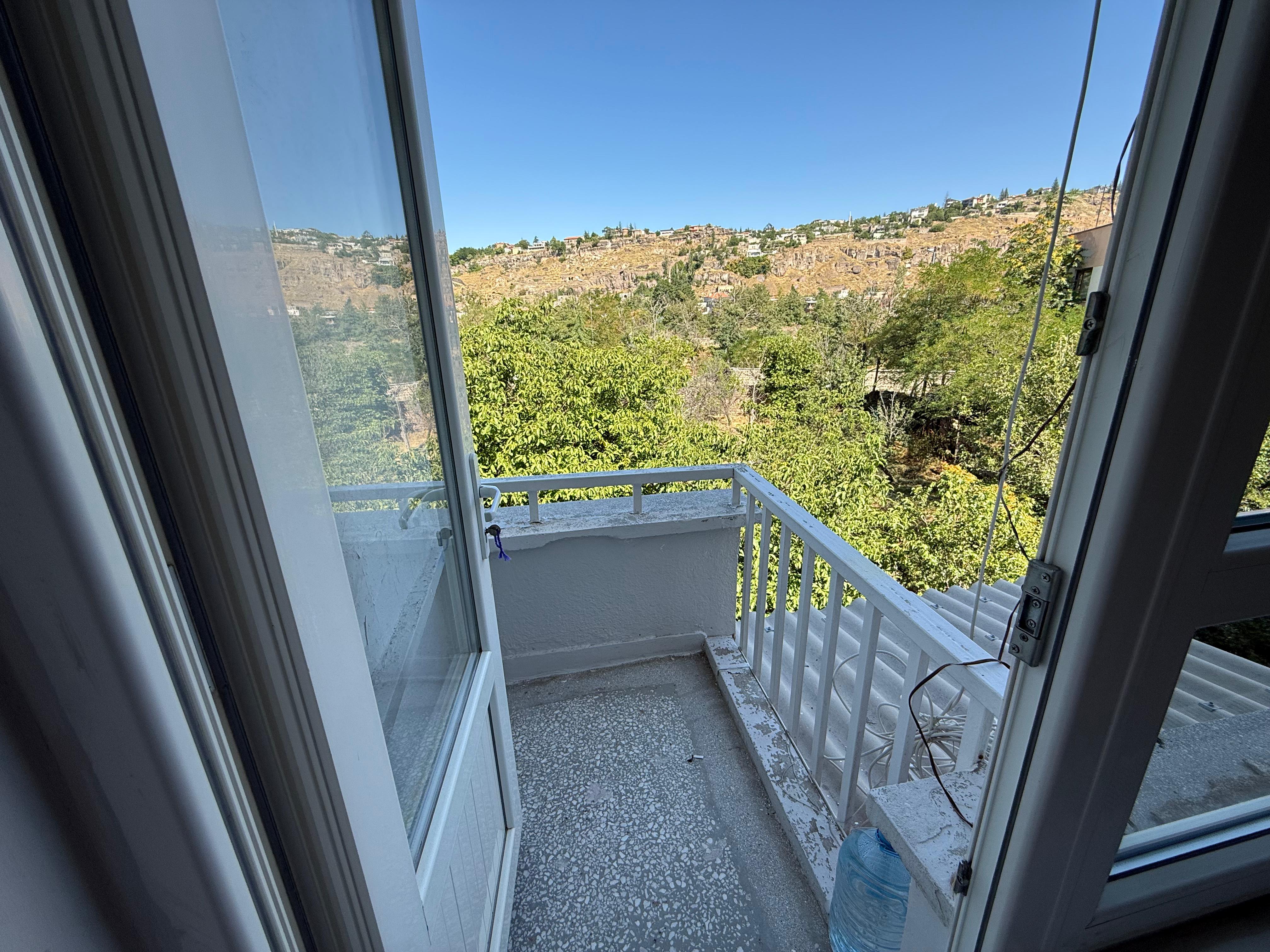 TALAS HARMAN'DA TERASLI BAHÇELİ 3+1 BAKIMLI KİRALIK DAİRE - 24