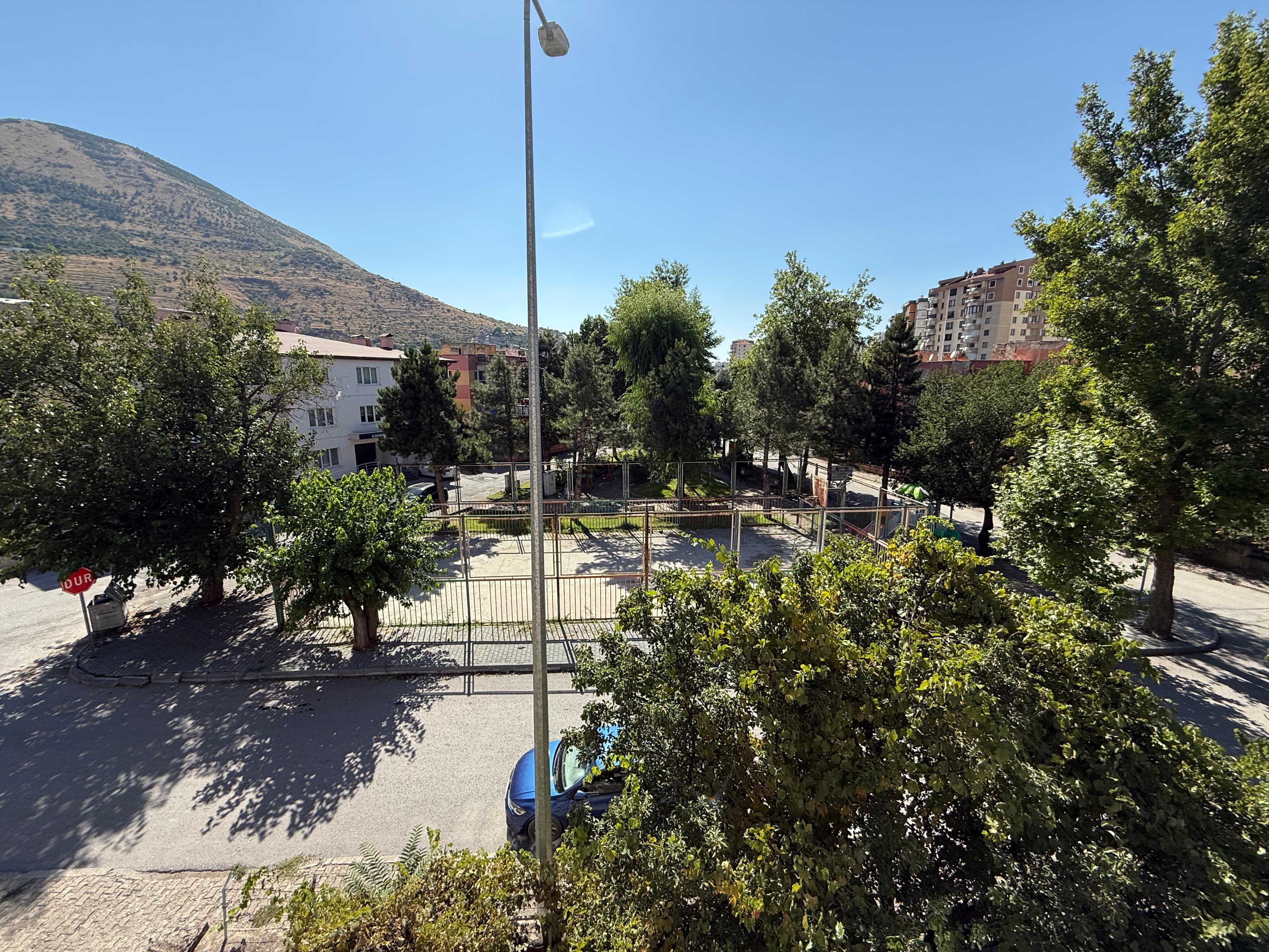 TALAS HARMAN'DA TERASLI BAHÇELİ 3+1 BAKIMLI KİRALIK DAİRE - 23