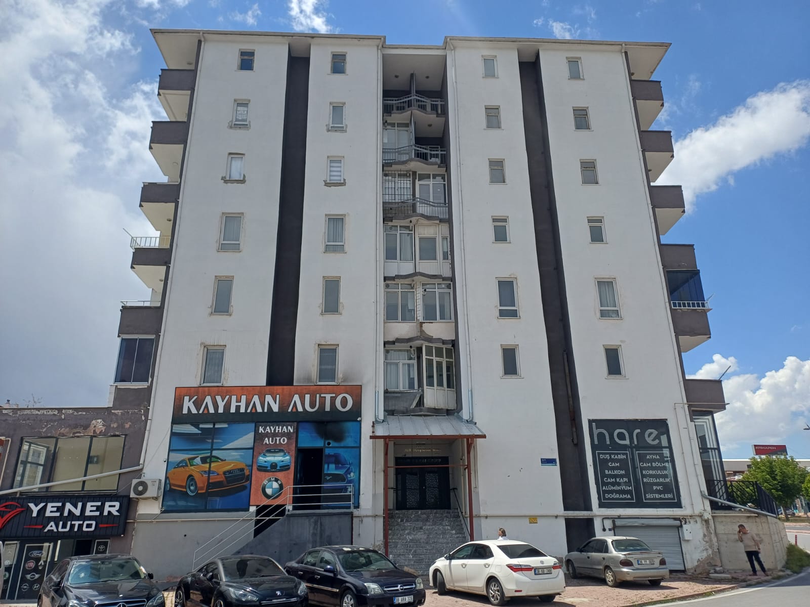 YILDIZEVLERDE SATILIK 3+1 FIRSAT DAİRESİ - 3