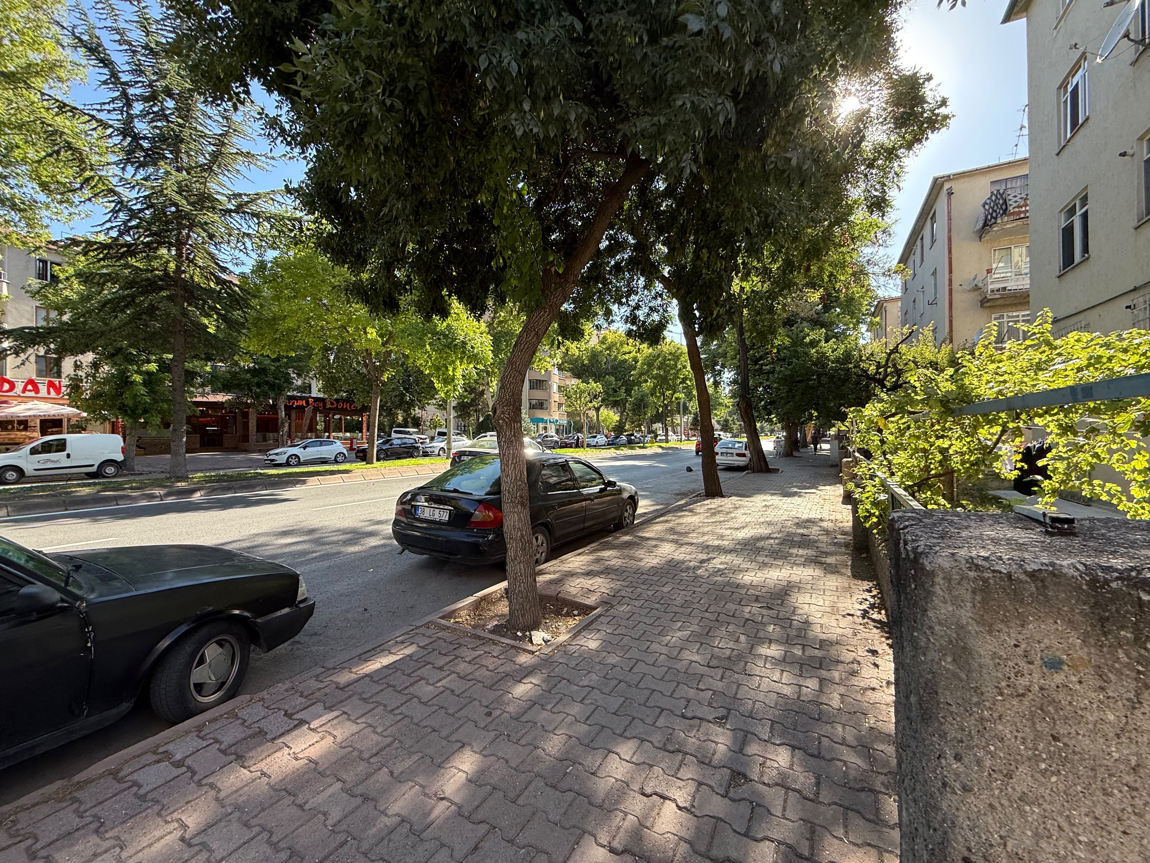 MUSTAFA ŞİMŞEK BULVARI ÜZERİNDE SATILIK KOMBİLİ 2+1 DAİRE - 10