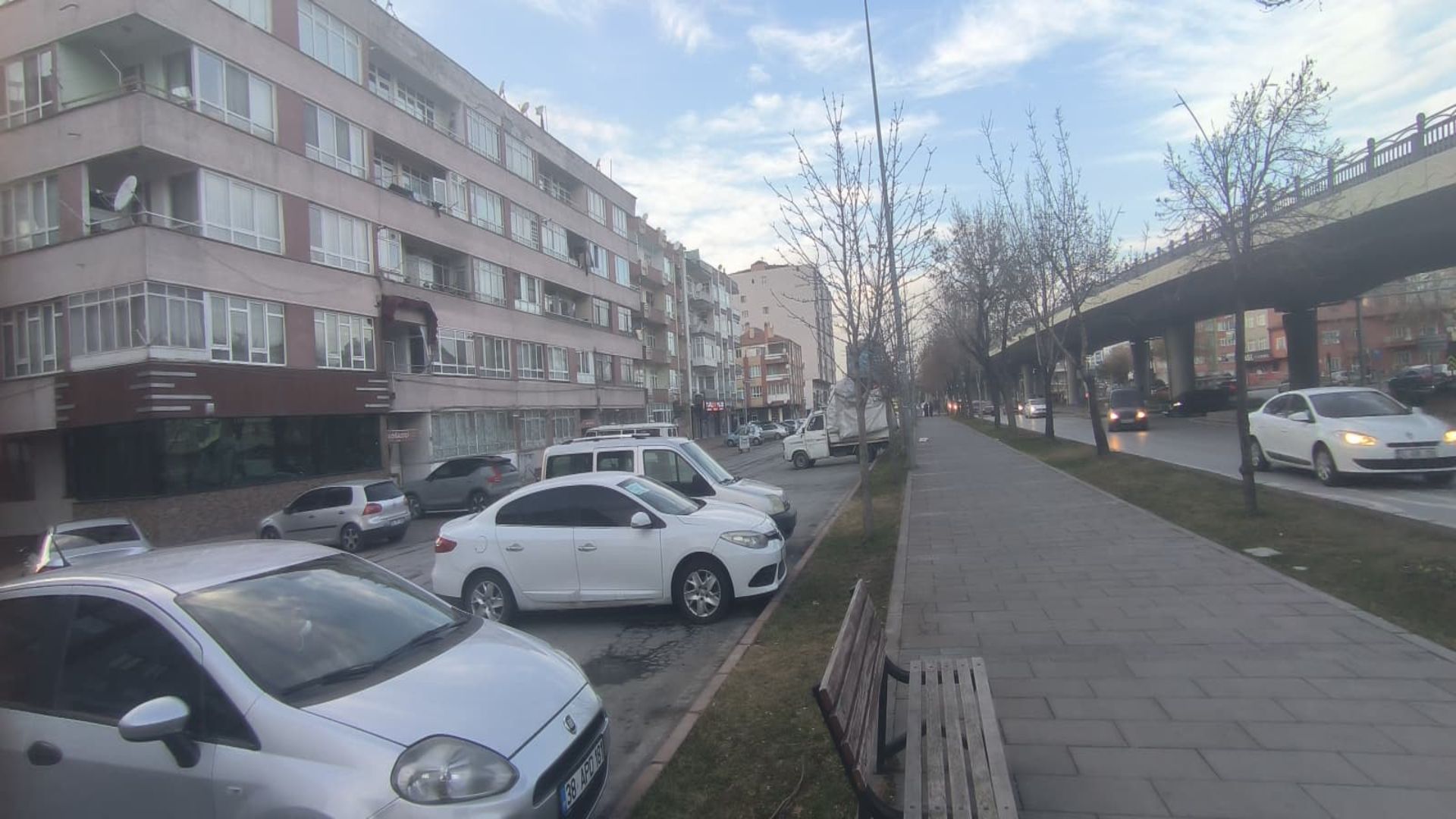 SAHABİYE MAH. CADDE ÜZERİ SATILIK DAİRE - 2