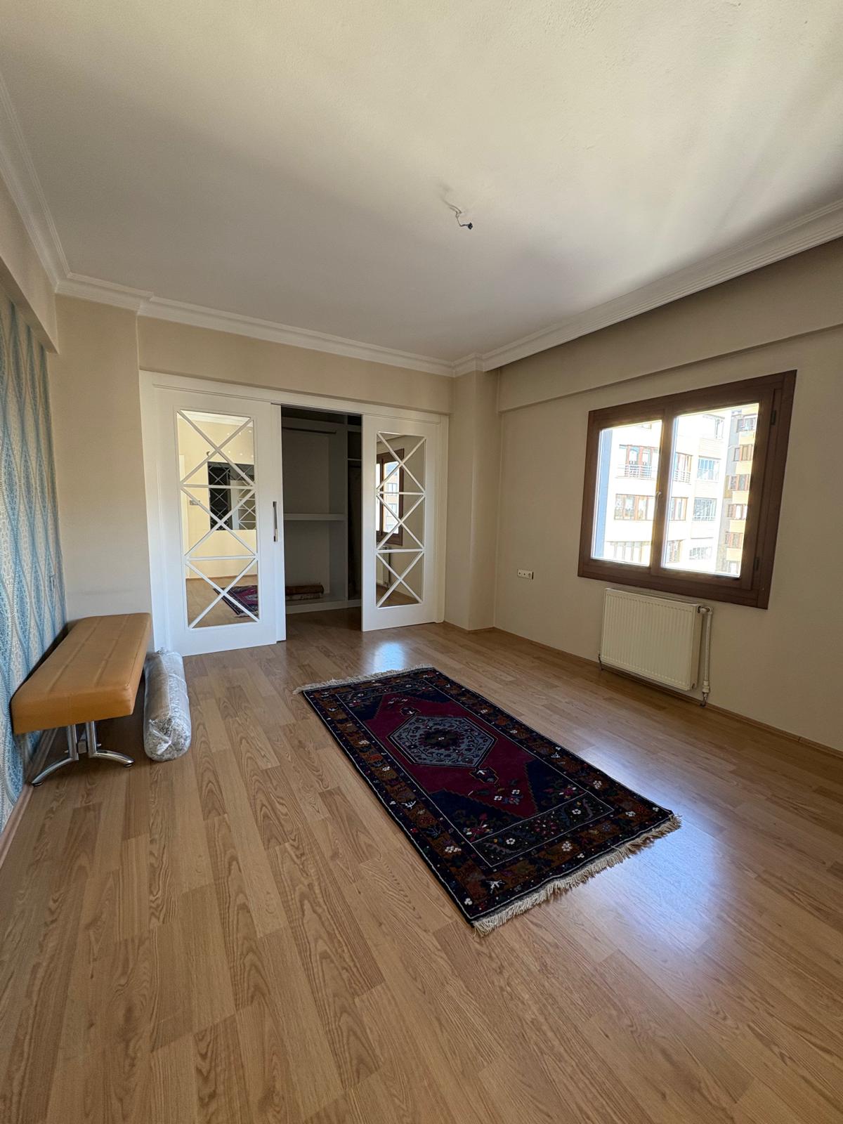 GÜLTEPE MAHALLESİNDE FULL YAPILI MANZARALI LÜKS DAİRE - 8