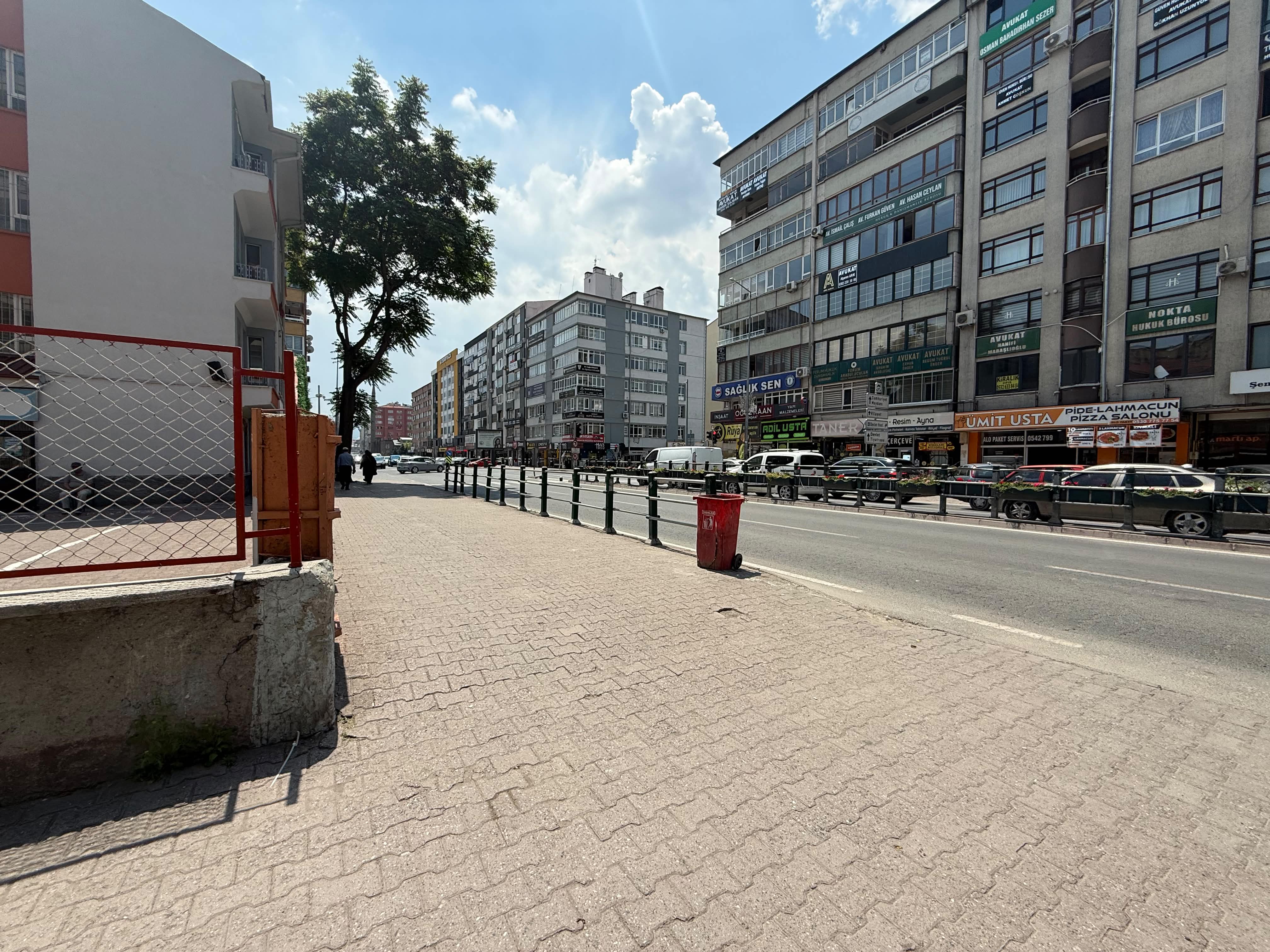 İSTASYON CADDESİNDE OKULUN DİBİNDE DEPOLU KİRALIK DÜKKAN - 11