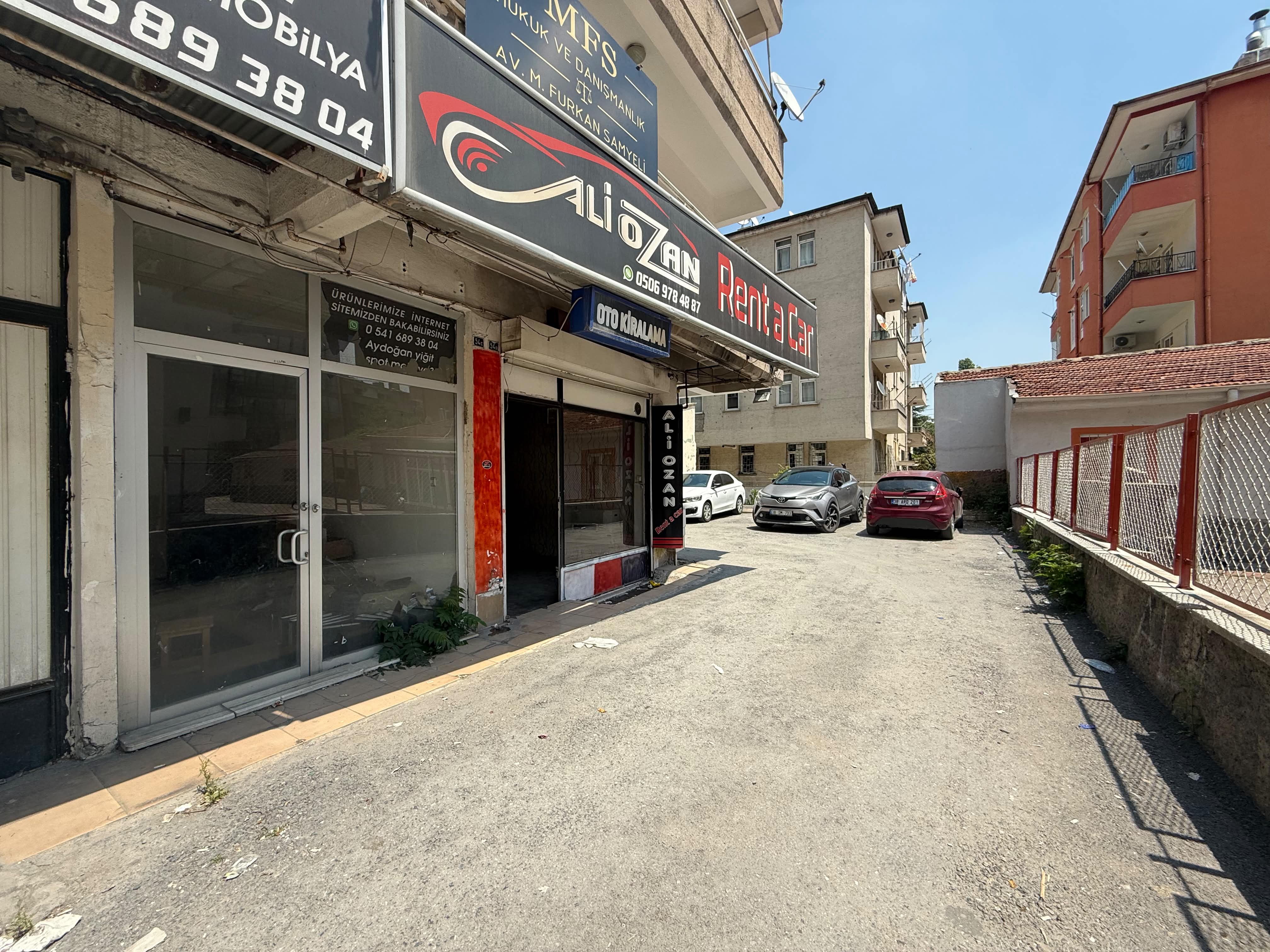 İSTASYON CADDESİNDE OKULUN DİBİNDE DEPOLU KİRALIK DÜKKAN