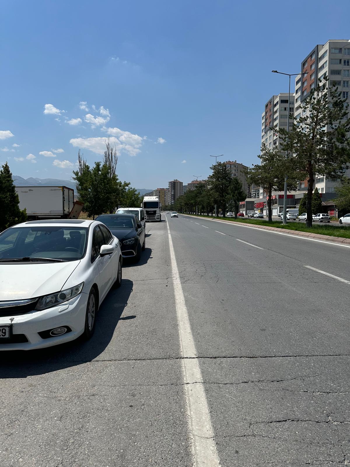 YAŞAR GYO|ALTINOLUK'TA MUHTEŞEM KONUMDA SATILIK 3+1 DAİRE - 2