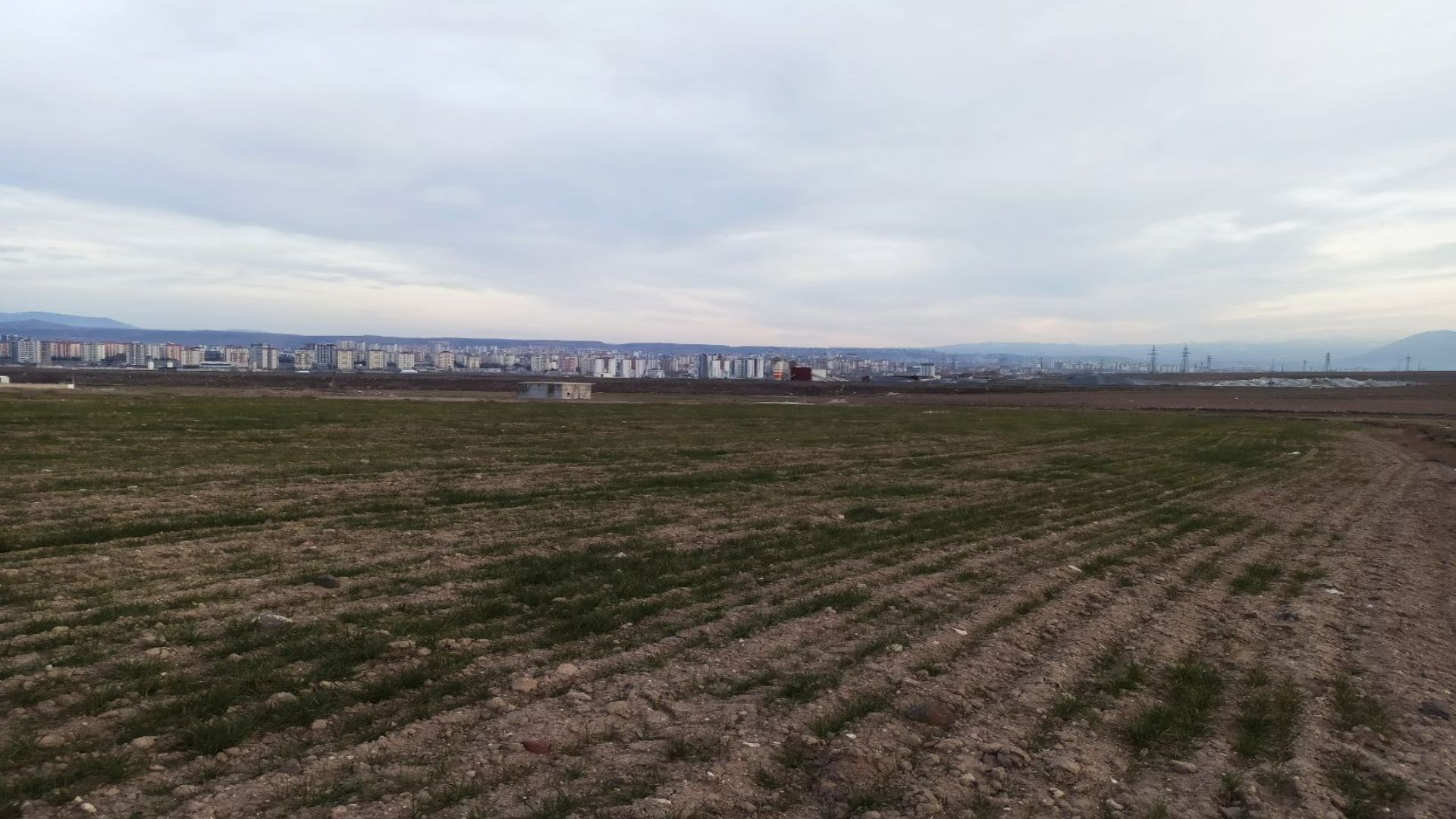 Kocasinan Cırgalan Mah Ana yol kenarı Satılık Ticari Tarla - 7