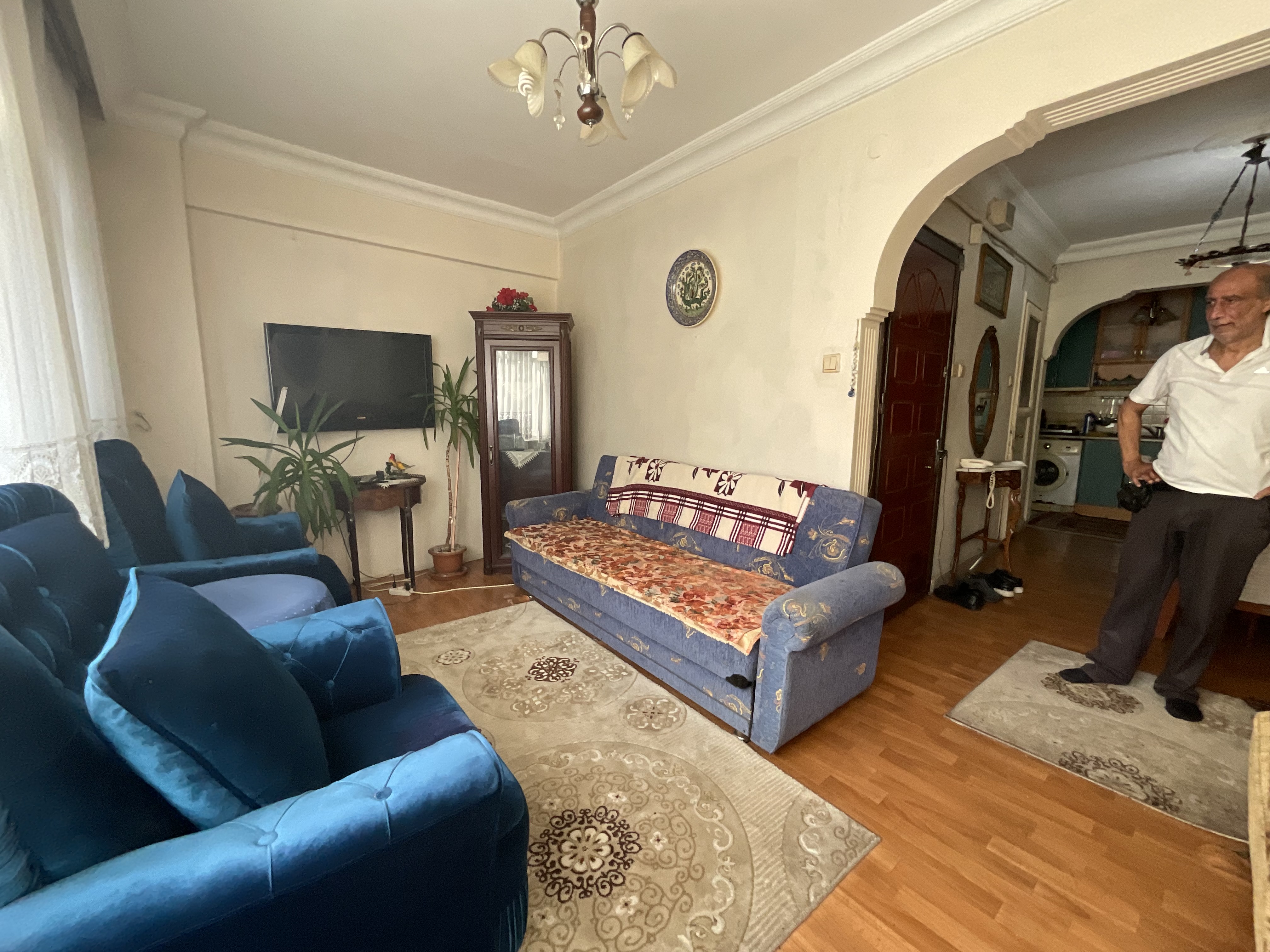 T1 HASEKİ & FINDIKZADE DURAKLARINA 5 DAKİKA YÜRÜME MESAFESİNDE ARA KAT FIRSATI - 4