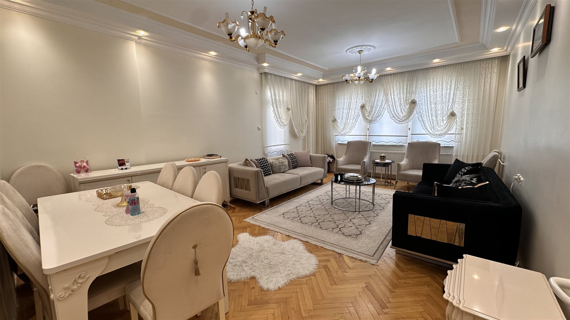 KONAKLARDA, MİMARSİNAN CADDESİ ÜZERİNDE SATILIK 3+1 DAİRE - 16