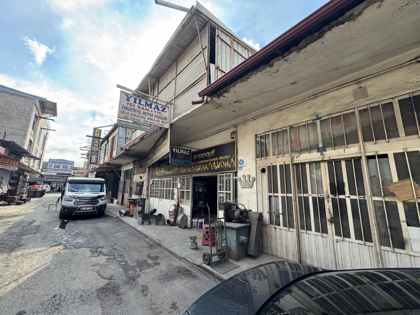 YAŞAR GYO'DAN ESKİ SANAYİ'DE  25 M² SATILIK DÜKKAN - 5