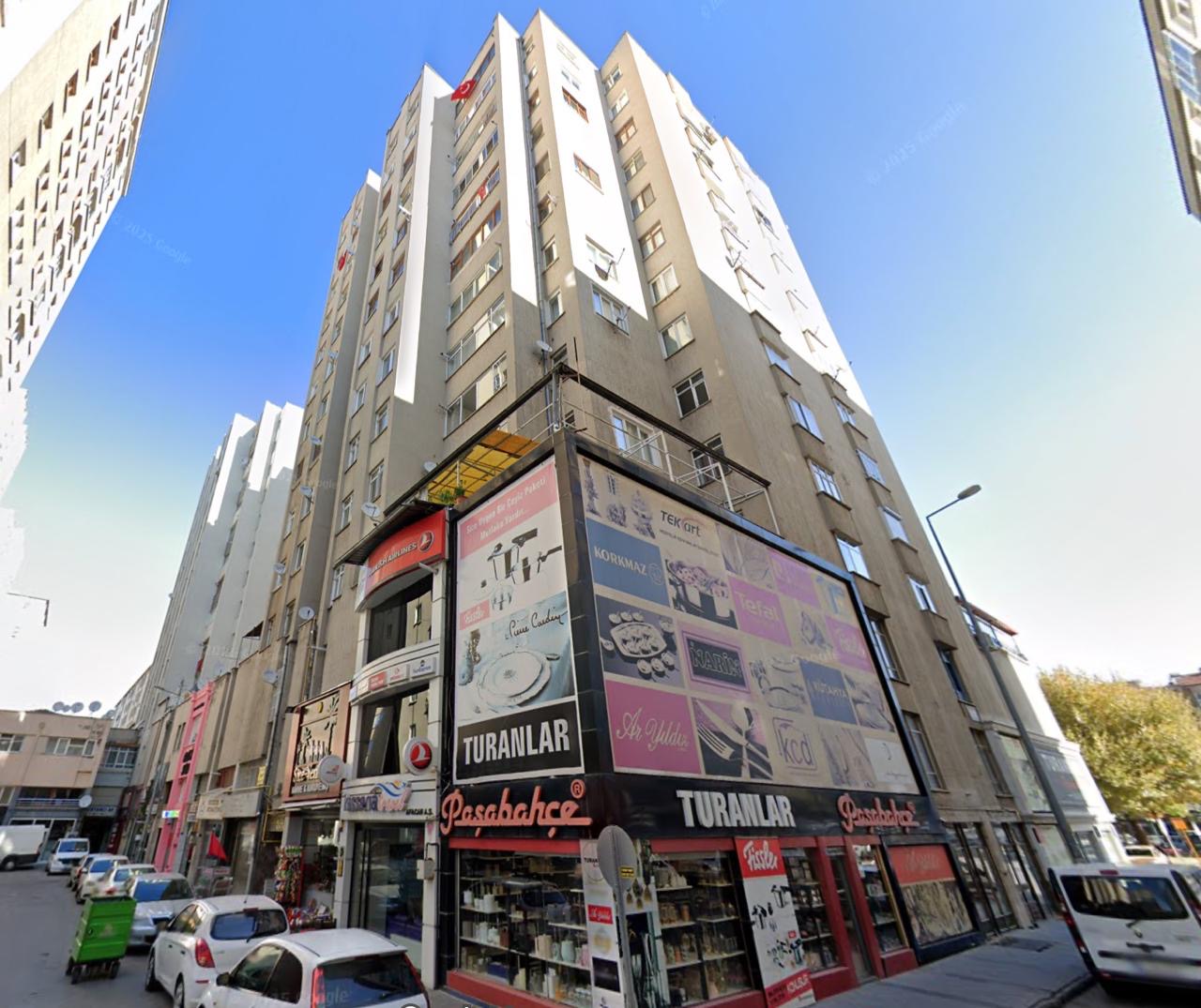 SAHABİYE MAHALLESİ'NDE SATILIK 4+1 DAİRE - 18