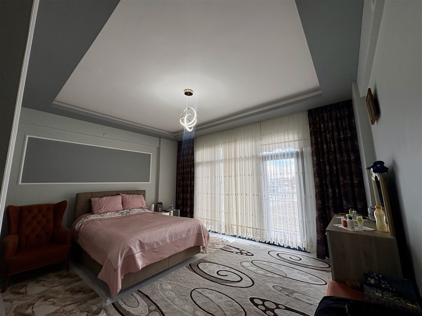 Erenköy’de Lüks 5+2 Villa | Yerden Isıtmalı | Kapalı Otoparklı | Doğayla İç İçe - 16
