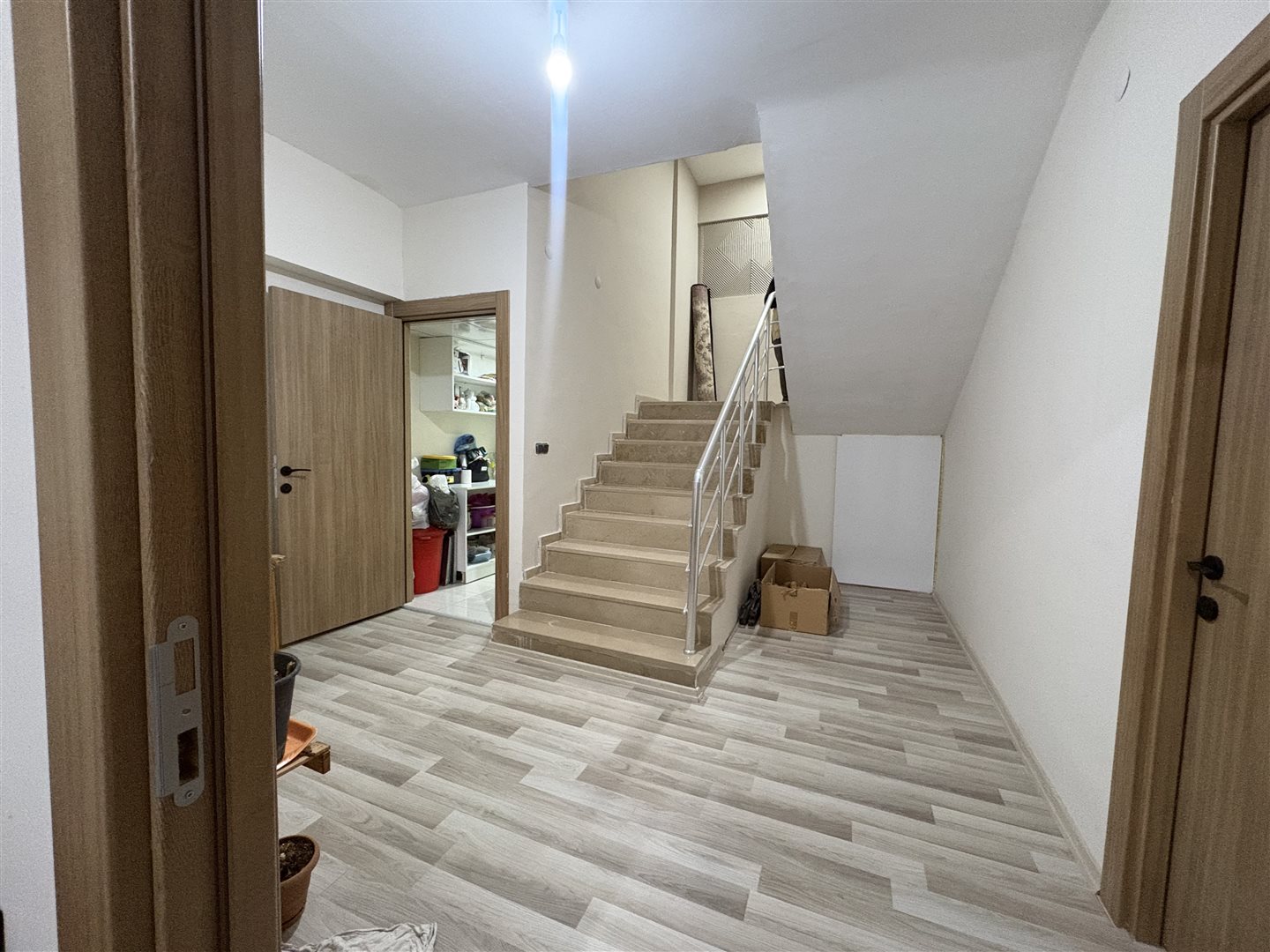 Erenköy’de Lüks 5+2 Villa | Yerden Isıtmalı | Kapalı Otoparklı | Doğayla İç İçe - 22